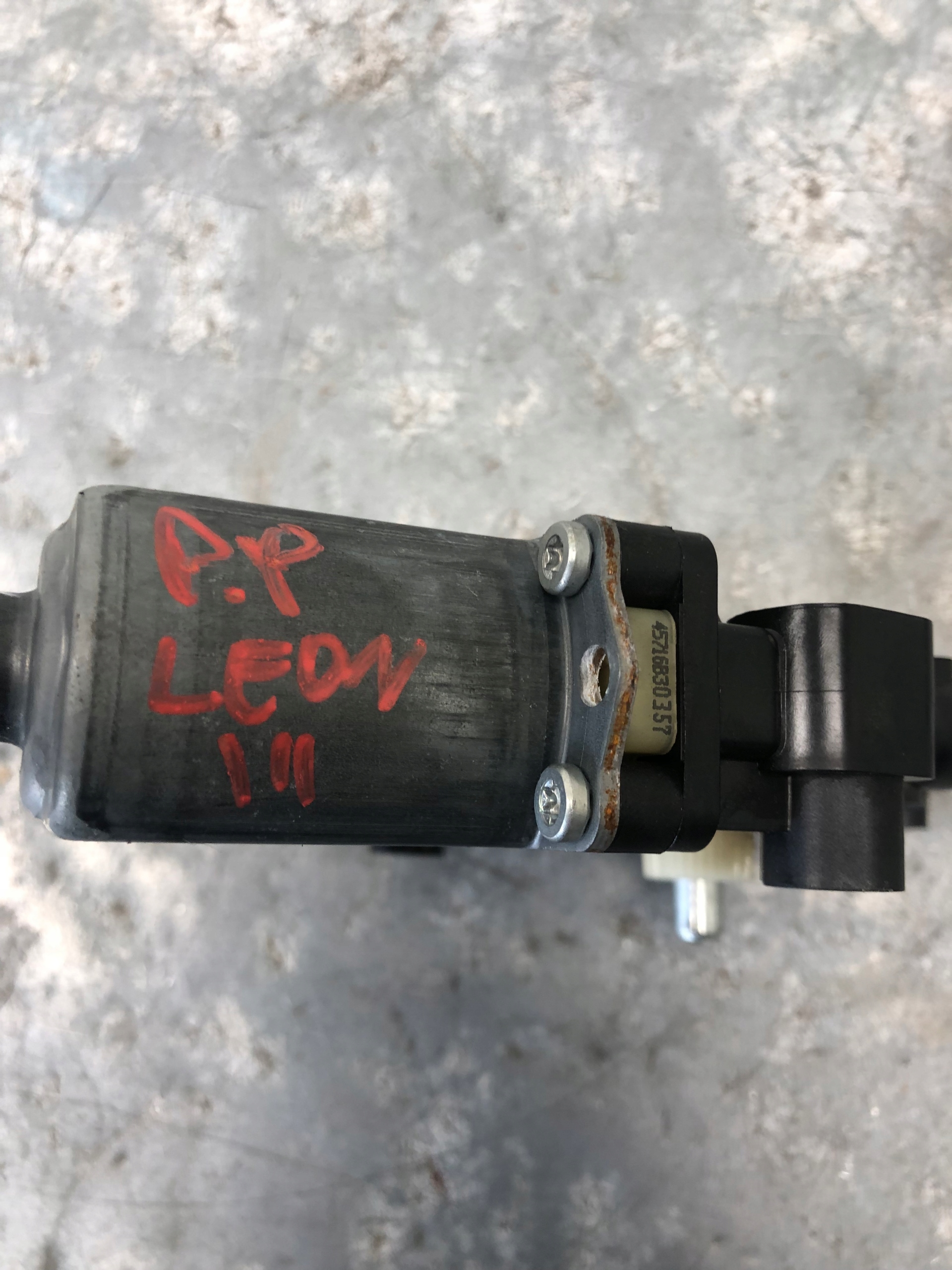 mini motor windows right front SEAT LEON III 5Q0959802B