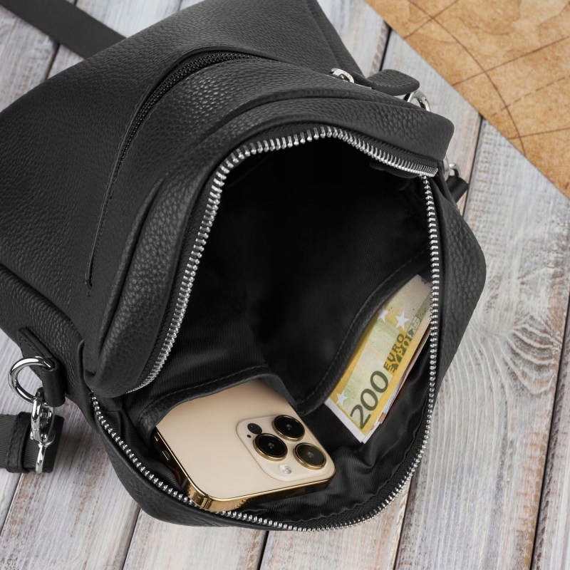 STYLOWA LISTONOSZKA SKÓRZANA MĘSKA NA RAMIĘ CZARNY Kolor czarny