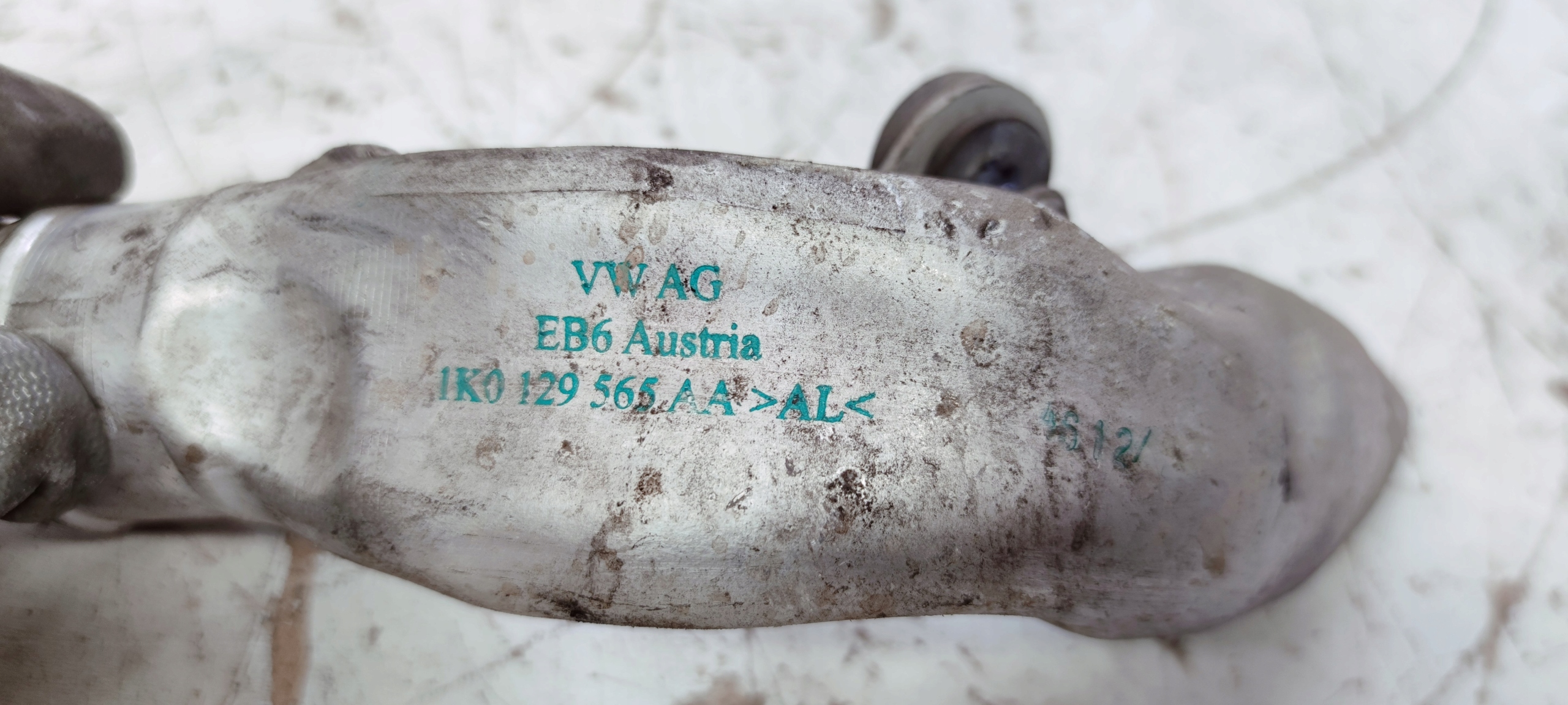 suction pipe air AUDI VW SEAT 1K0129565AA