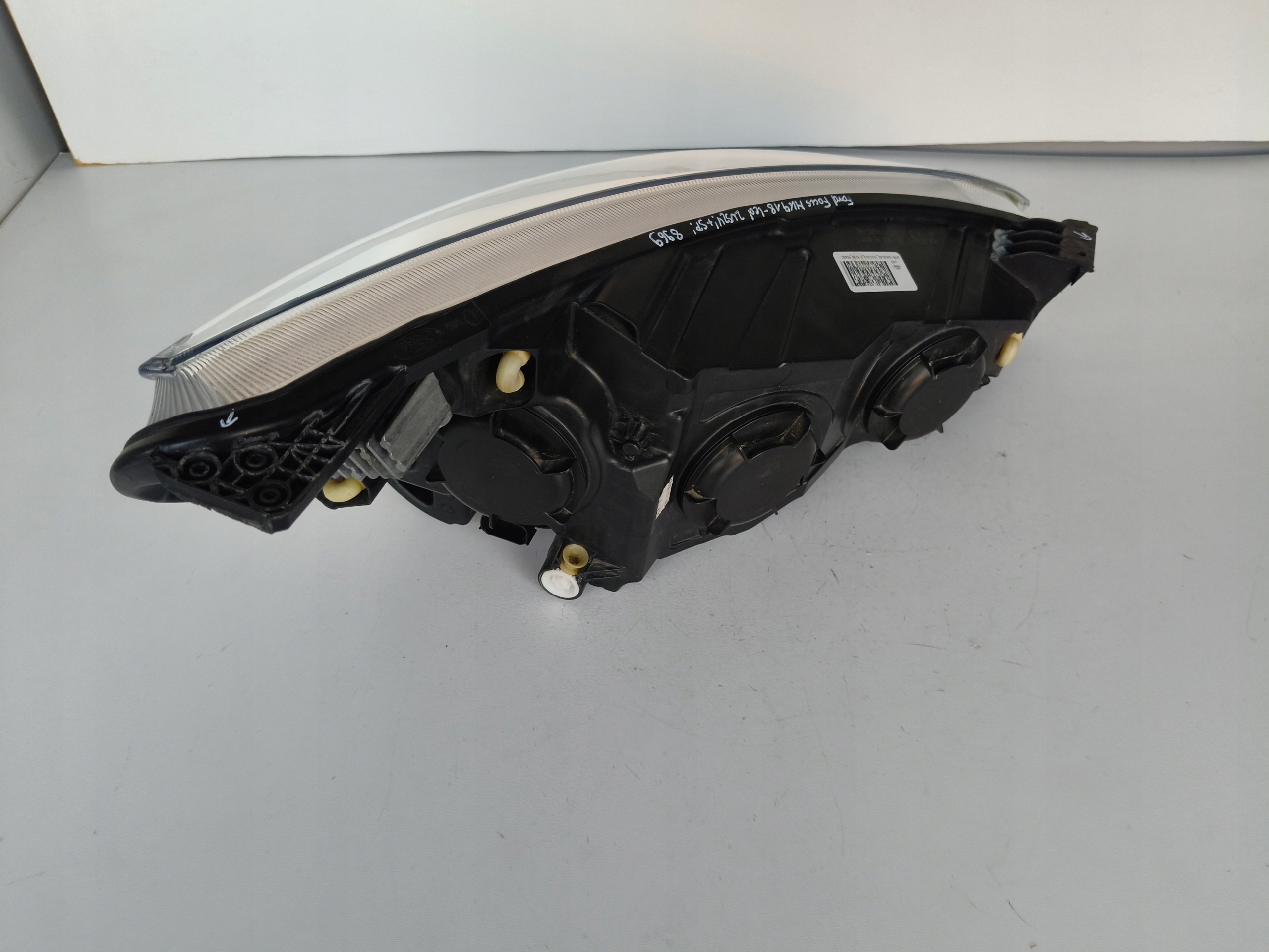 light left REFLEKTOR FORD FOCUS MK4 18- LED