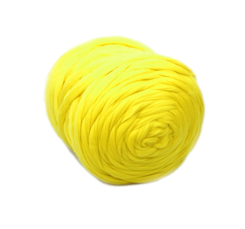 Česací vlna na pletení přikrývek 4,5kg Cytryna