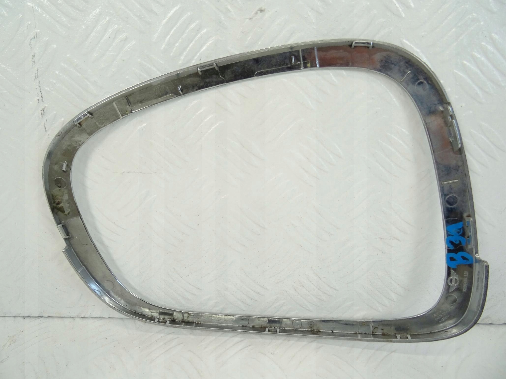 MINI COOPER F55 F56 F57 RAMKA LAMPY LEWY TYL B31 Part manufacturer Mini original OE