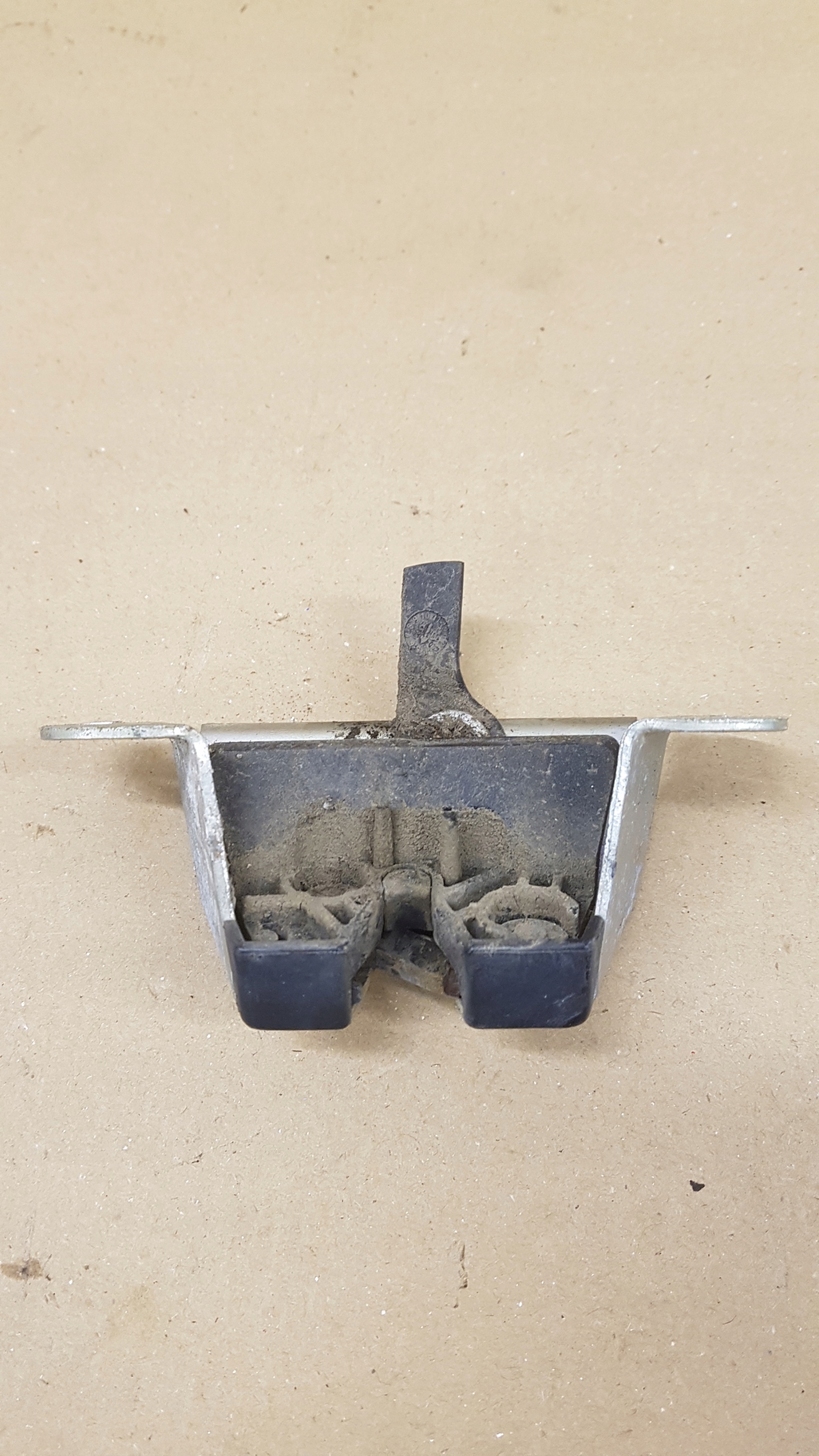 lock bonnet boot TOYOTA AYGO 69350-011010