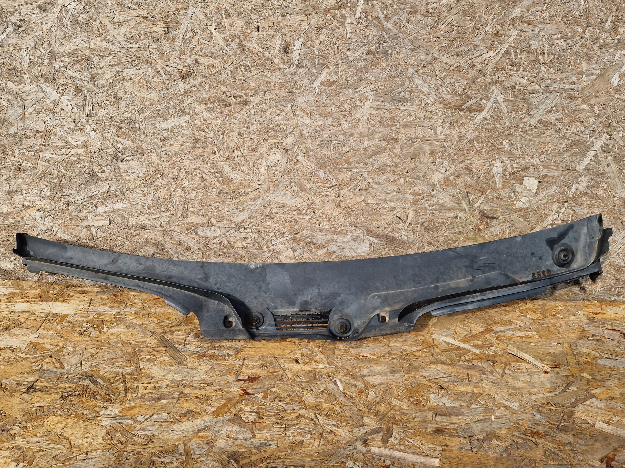 PODSZYBIE MERCEDES GLC A2538306801 Numer katalogowy części A2538306801