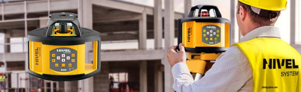 Niwelator terenu laserowy Nivel System NL520R łata LS-24 + statyw SJJ32 Stan opakowania oryginalne