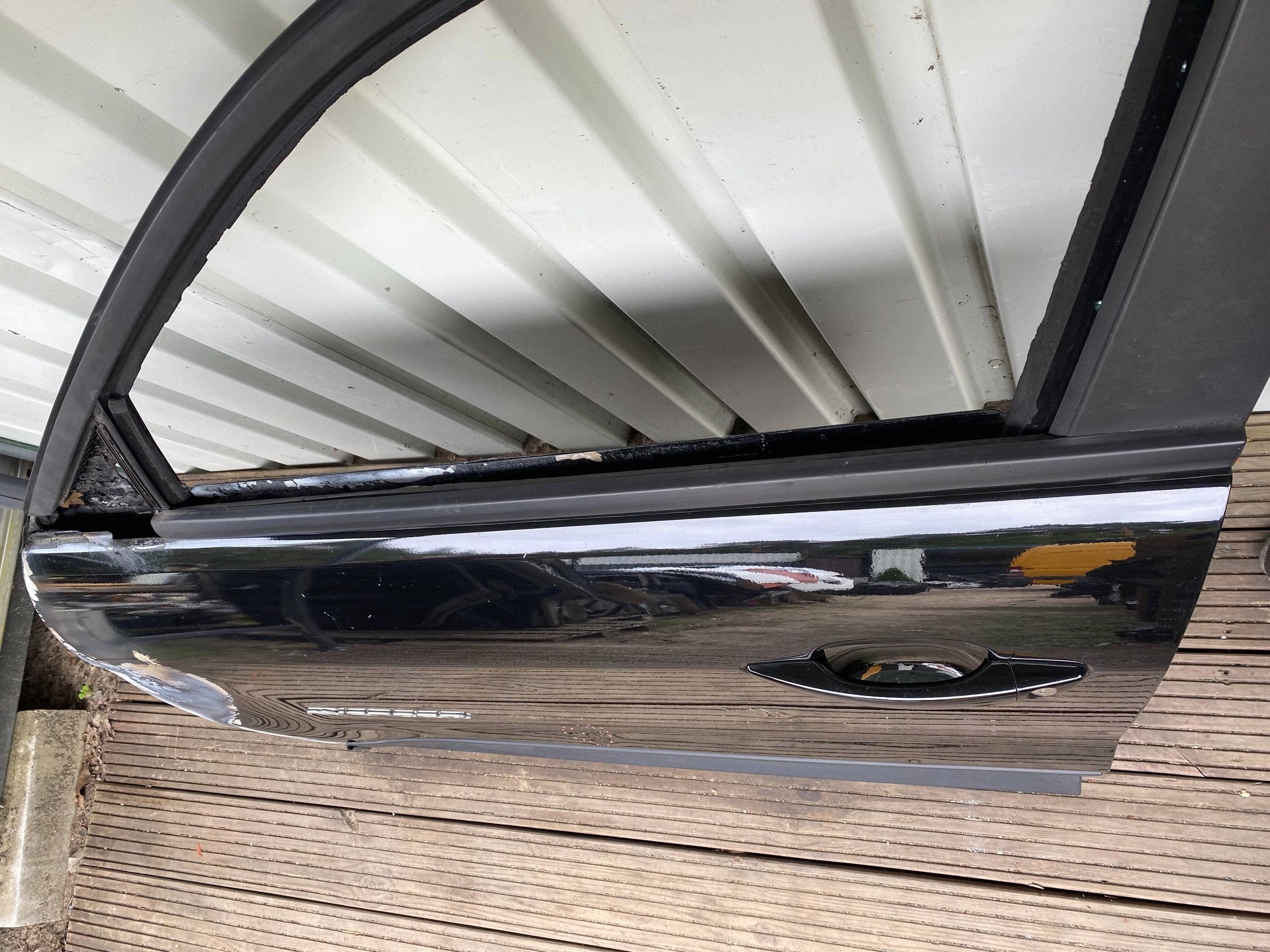 JEEP AVENGER door left front front black 68664725AA