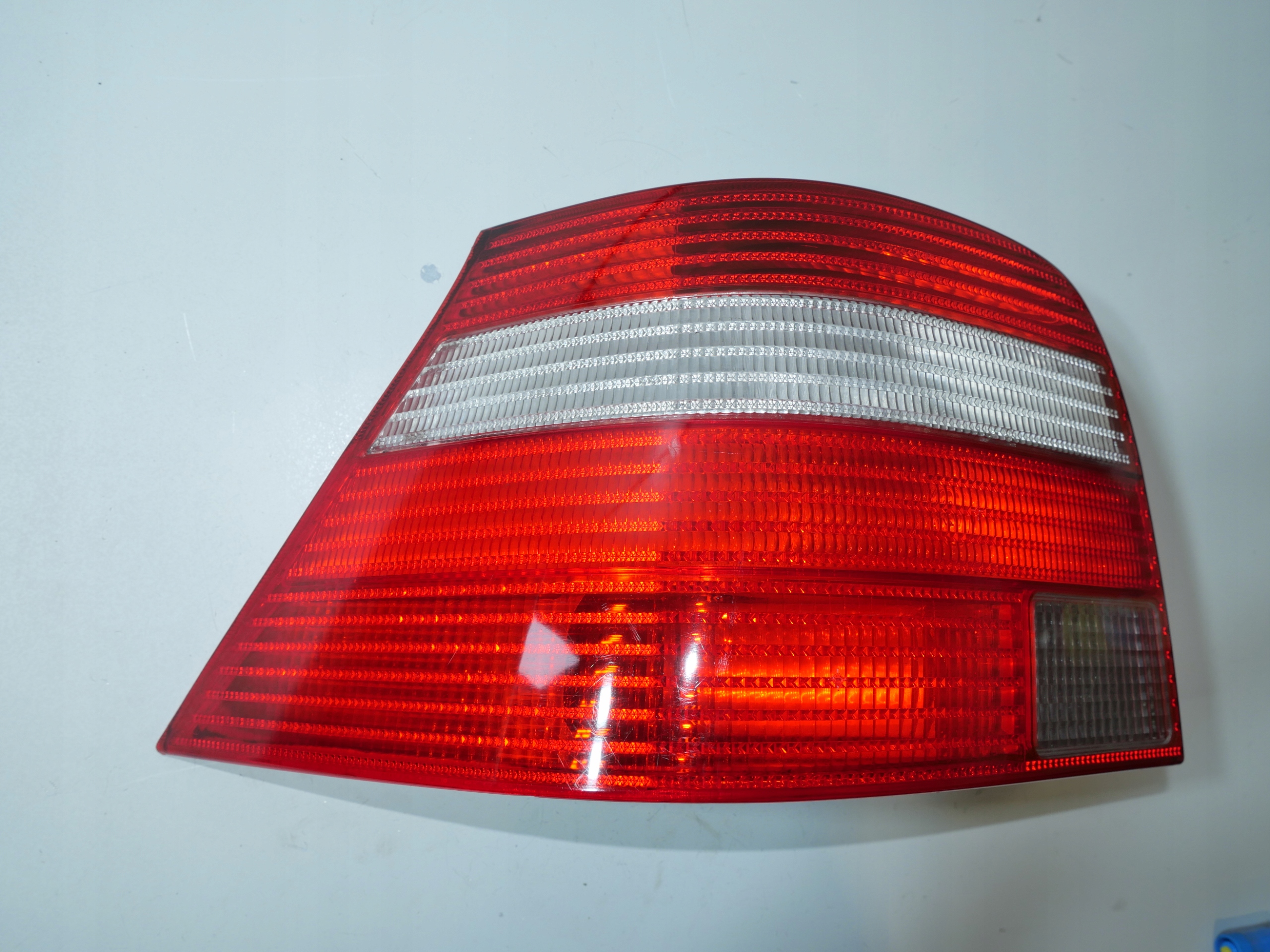 Licht links heck VW GOLF IV HB