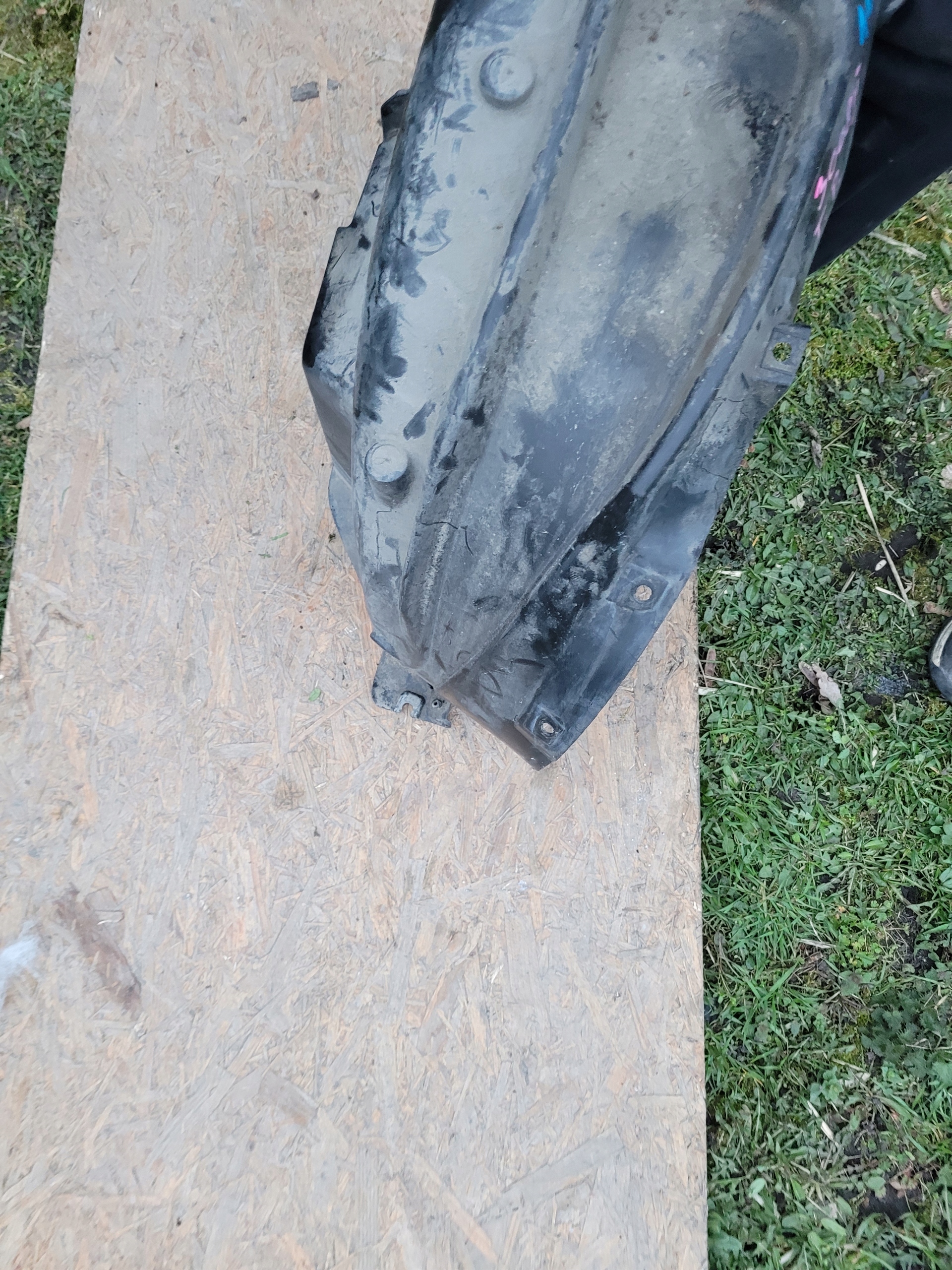 mudguard rear. rear part right PEUGEOT 3008 II 2