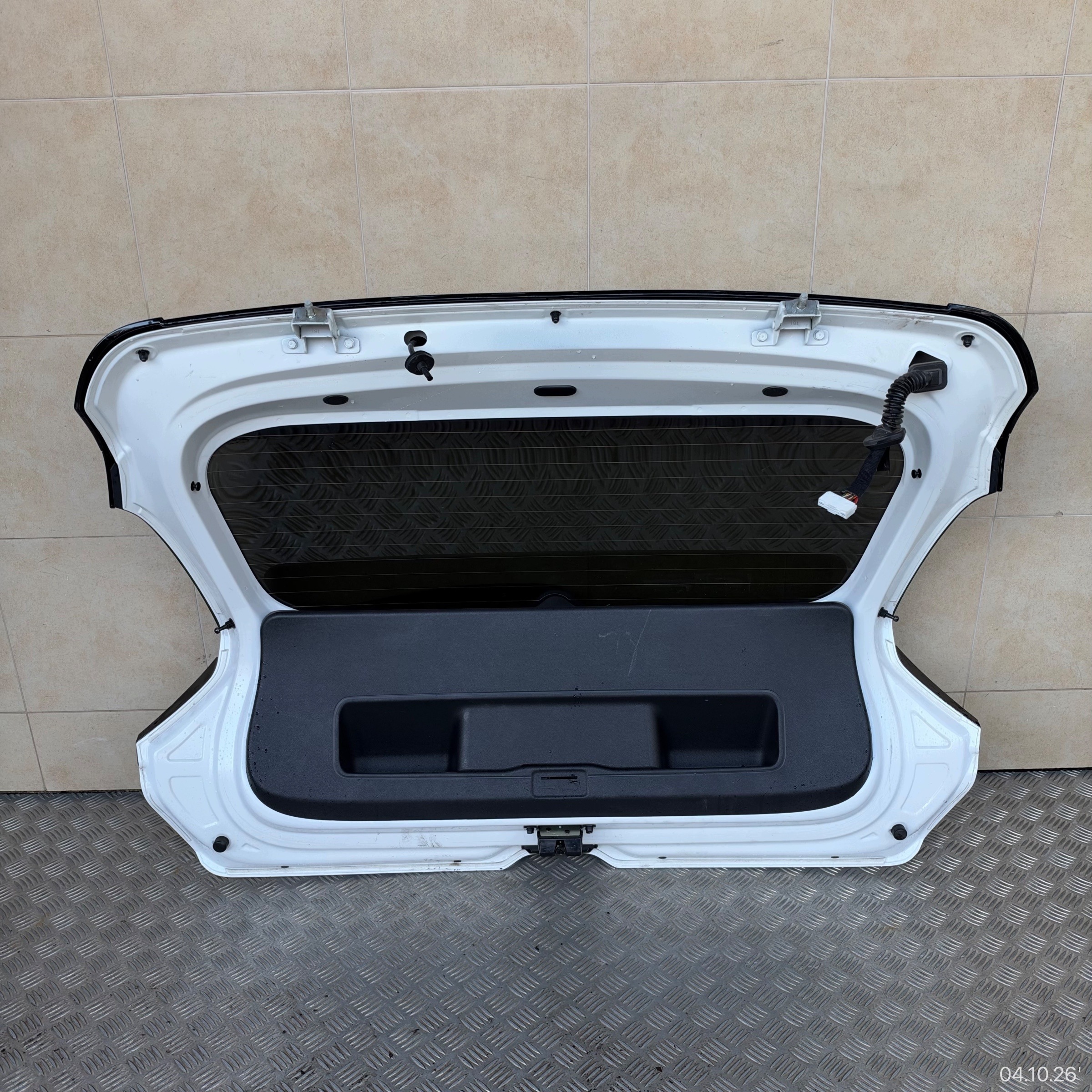 boot doors complete HYUNDAI BAYON 2023 year