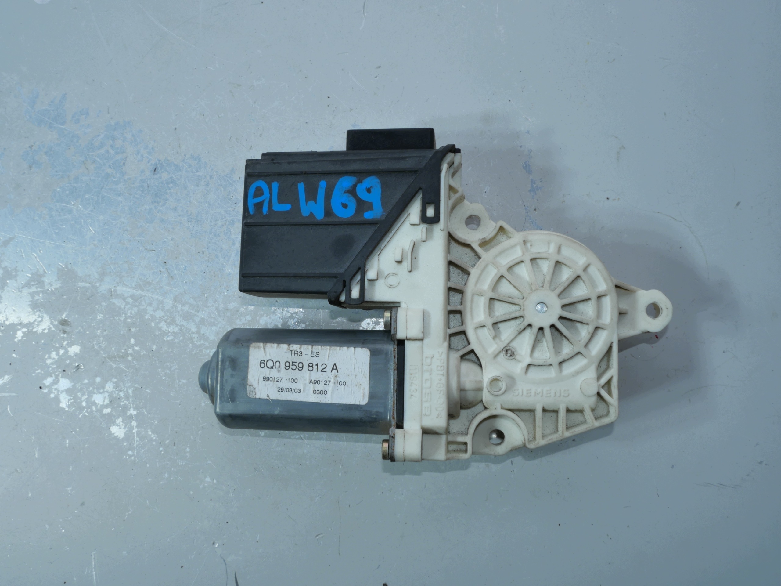 mini motor windows VW SEATSKODA AUDI 104388101