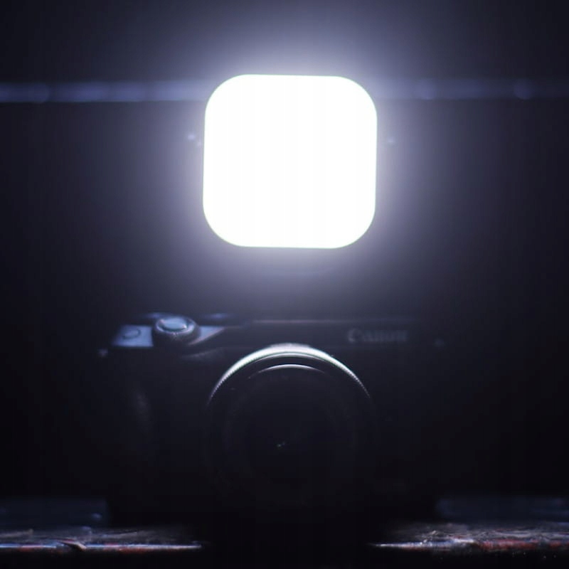 Lampa diodowa LED Ulanzi VIJIM VL66 360° 3200-6500K Źródło światła LED