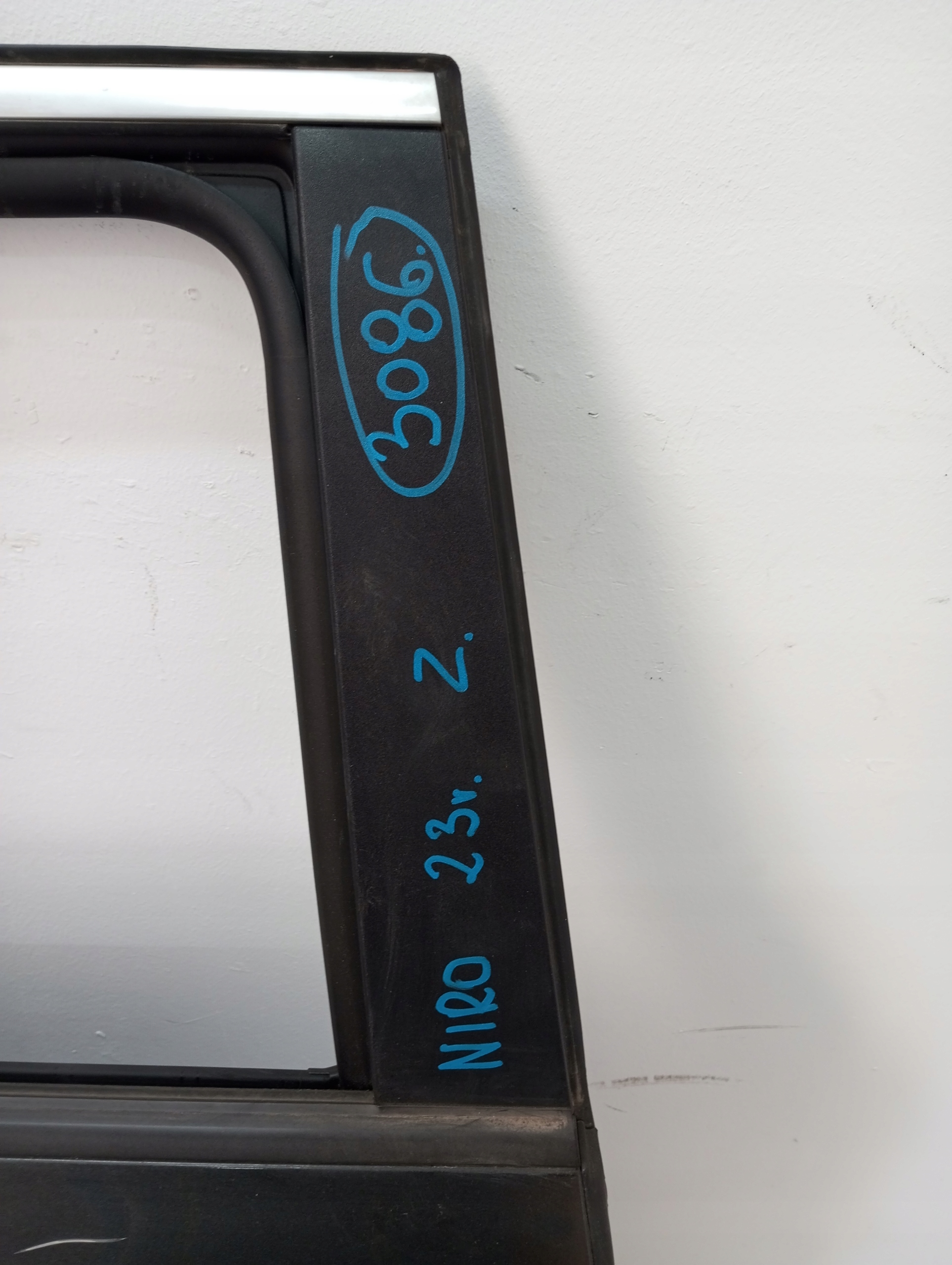 door right rear. KIA NIRO II 23R