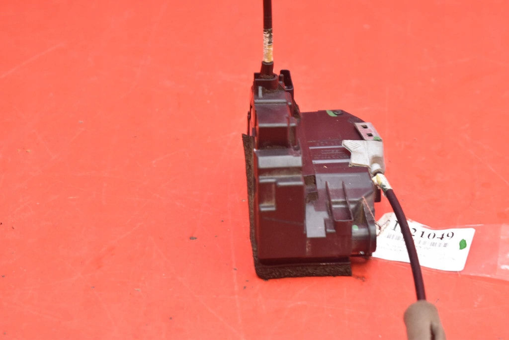 lock door right front front EU NISSAN PULSAR C13 5D HB 14-18