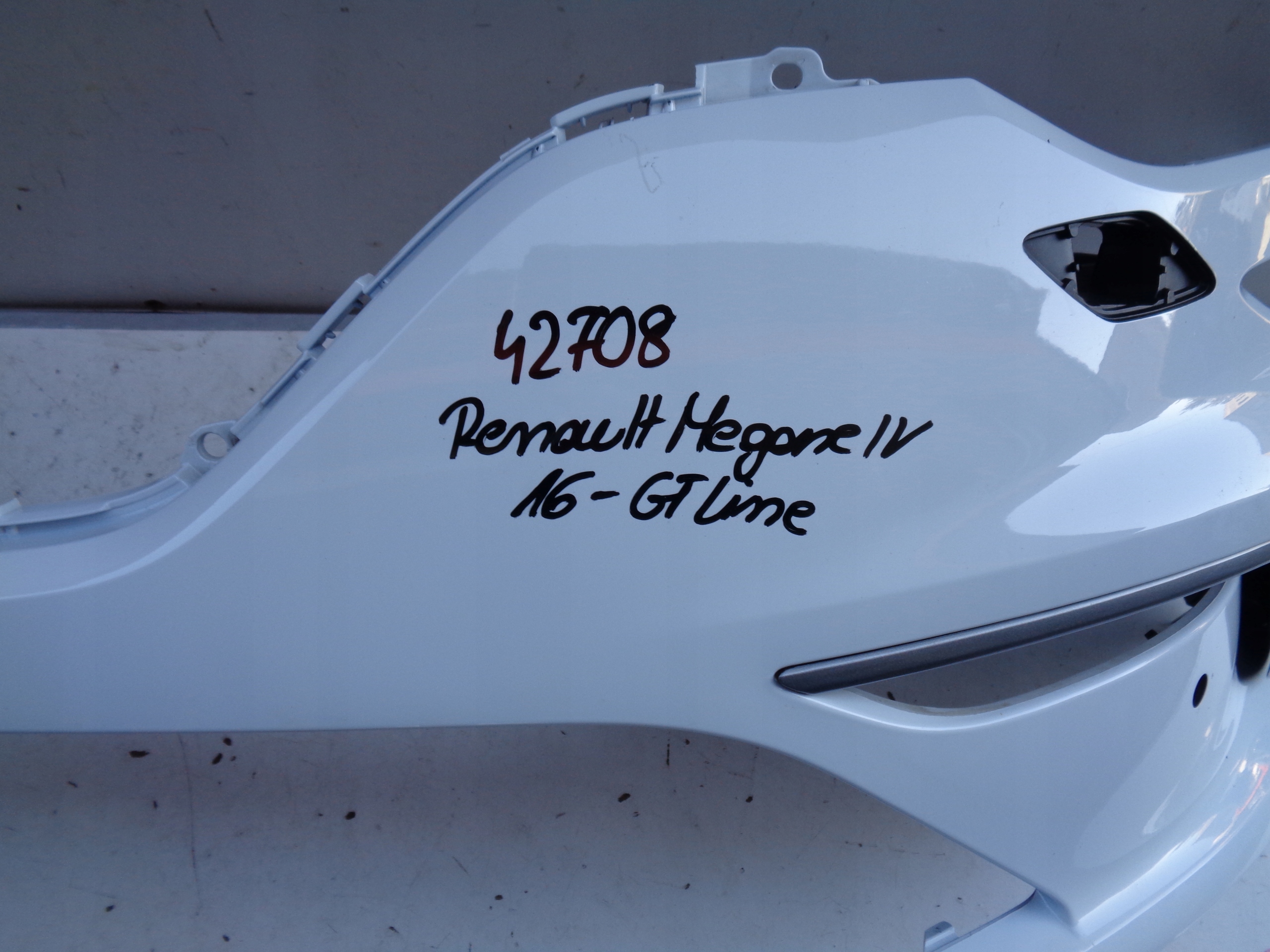 front bumper RENAULT MEGANE IV 16- GT-LINE NR 42708