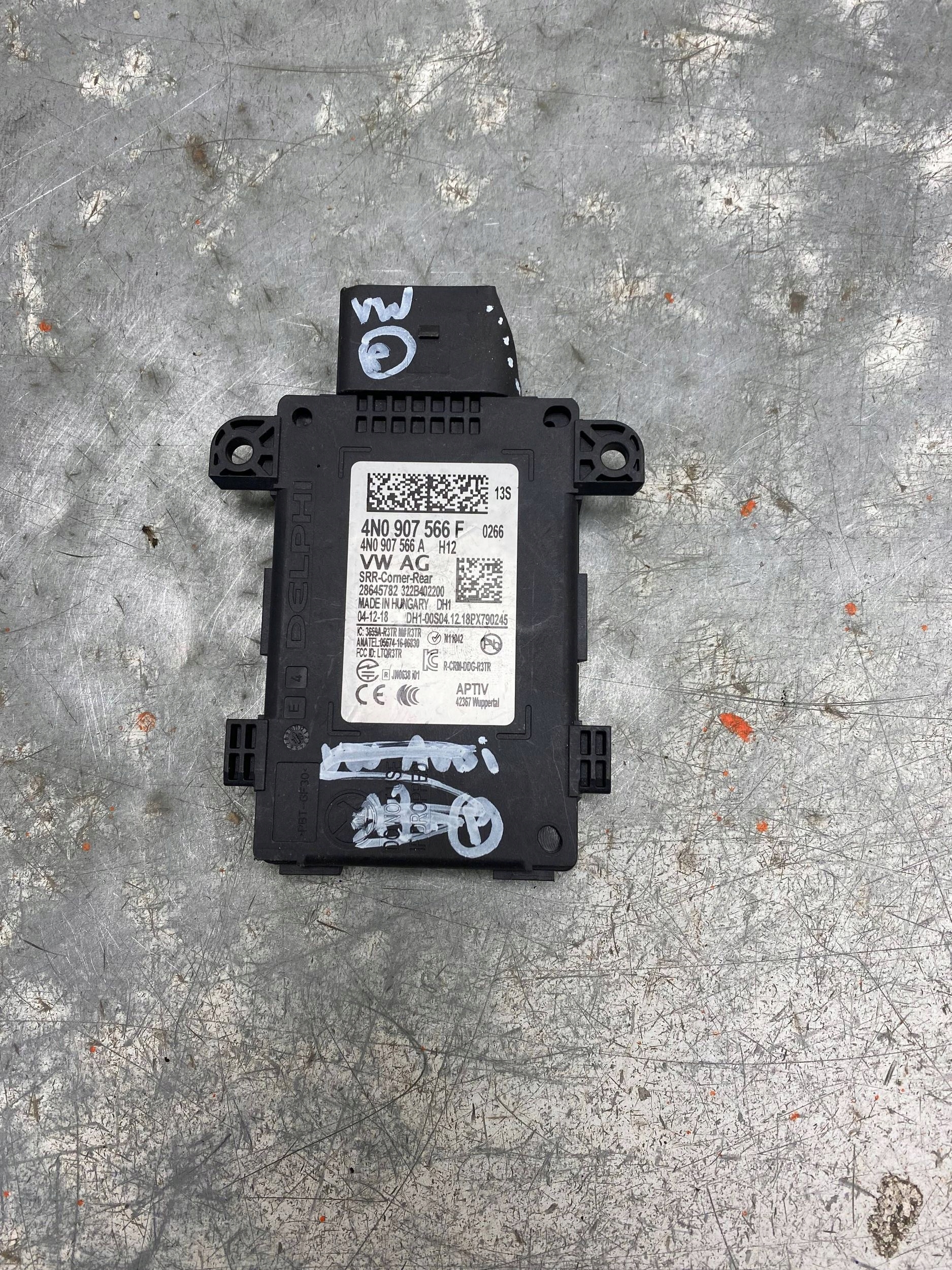 AUDI A8 D5 Q8 Sensor MARTWEGO POLA RADAR DISTRONIC 4N0907566E