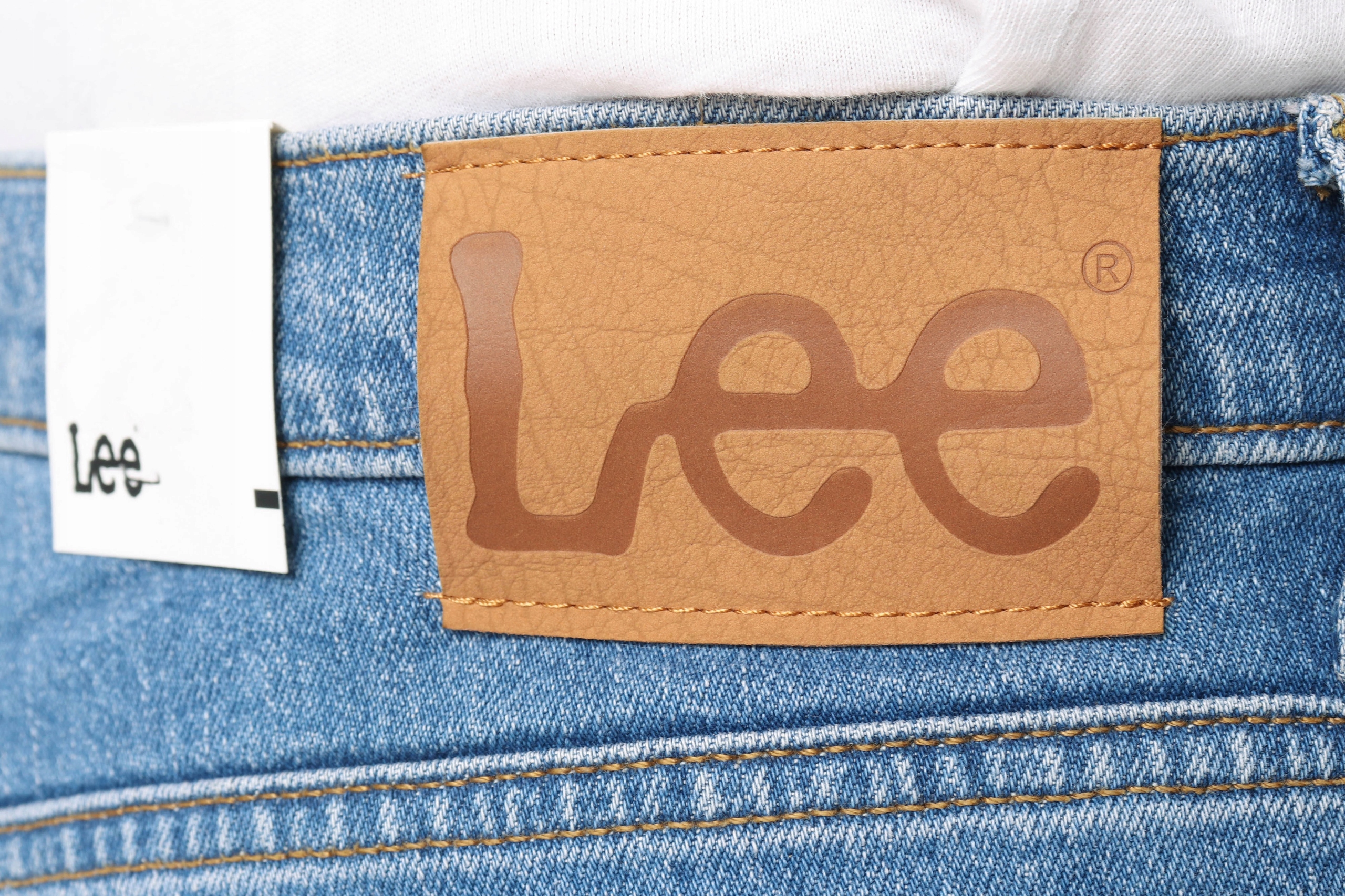 LEE RIDER spodnie męskie zwężane jeansy W31 L34 Materiał dominujący bawełna