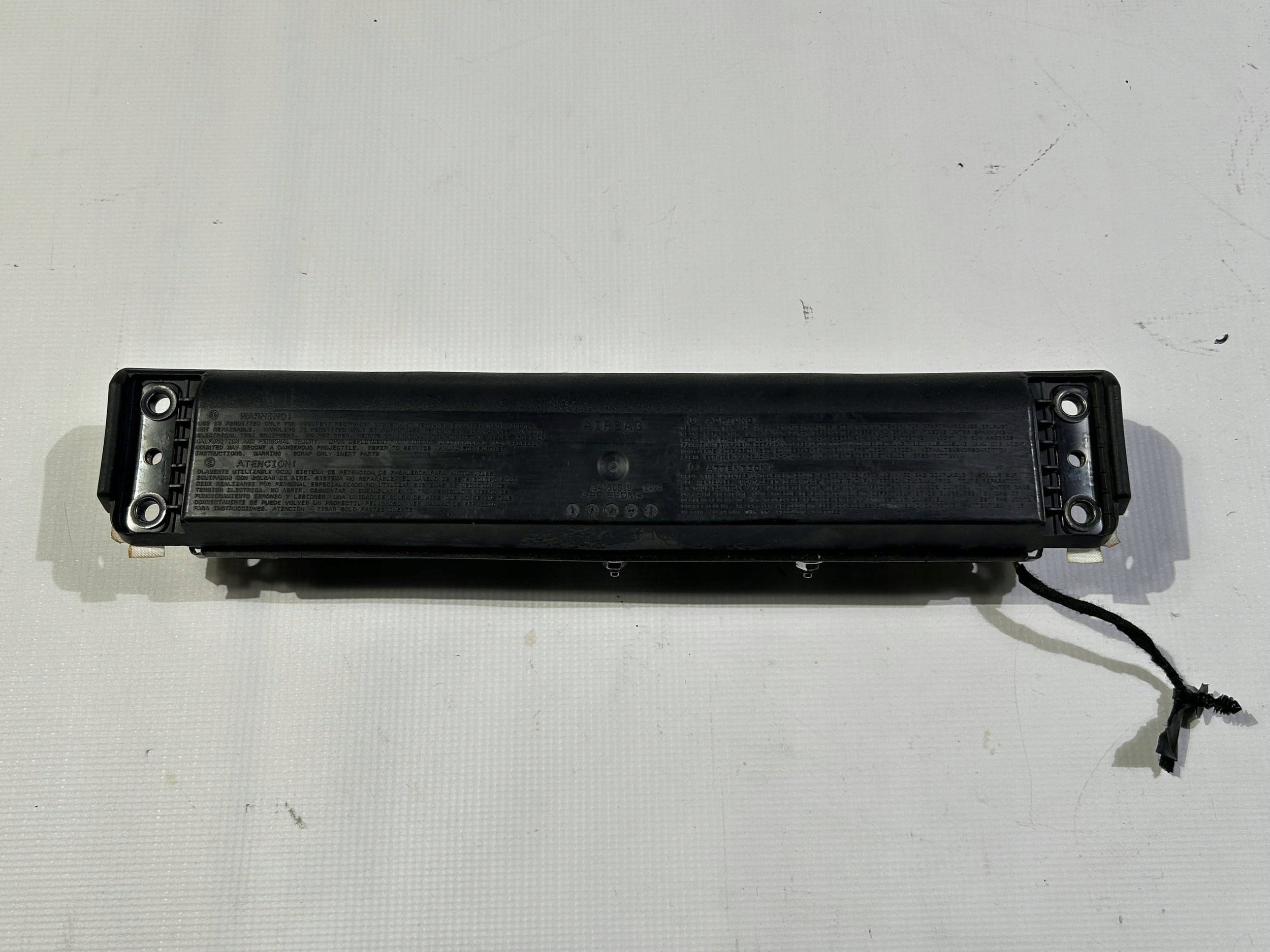 knee airbag driver´s left airbag Lincoln Continental 2017r