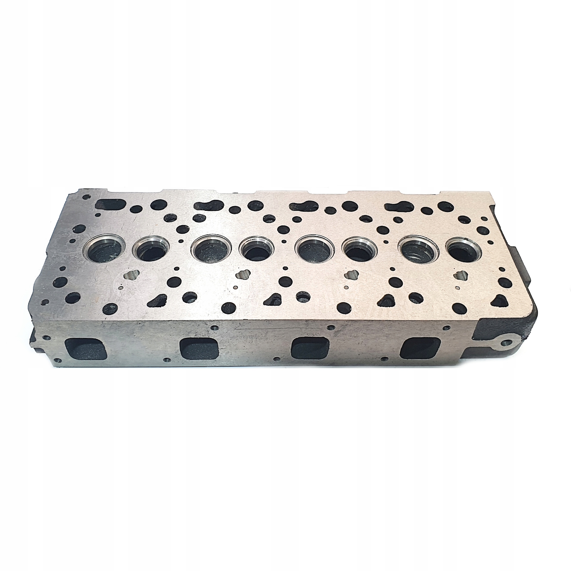 9009 - Головка Kubota V1305 абсолютно нова