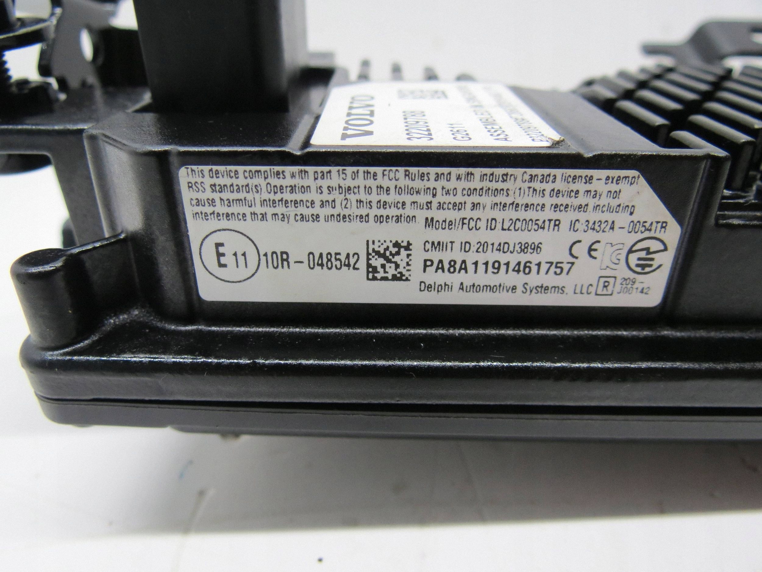KAMERA RADAR windows front VOLVO V90 CROSS COUNTRY 32209788
