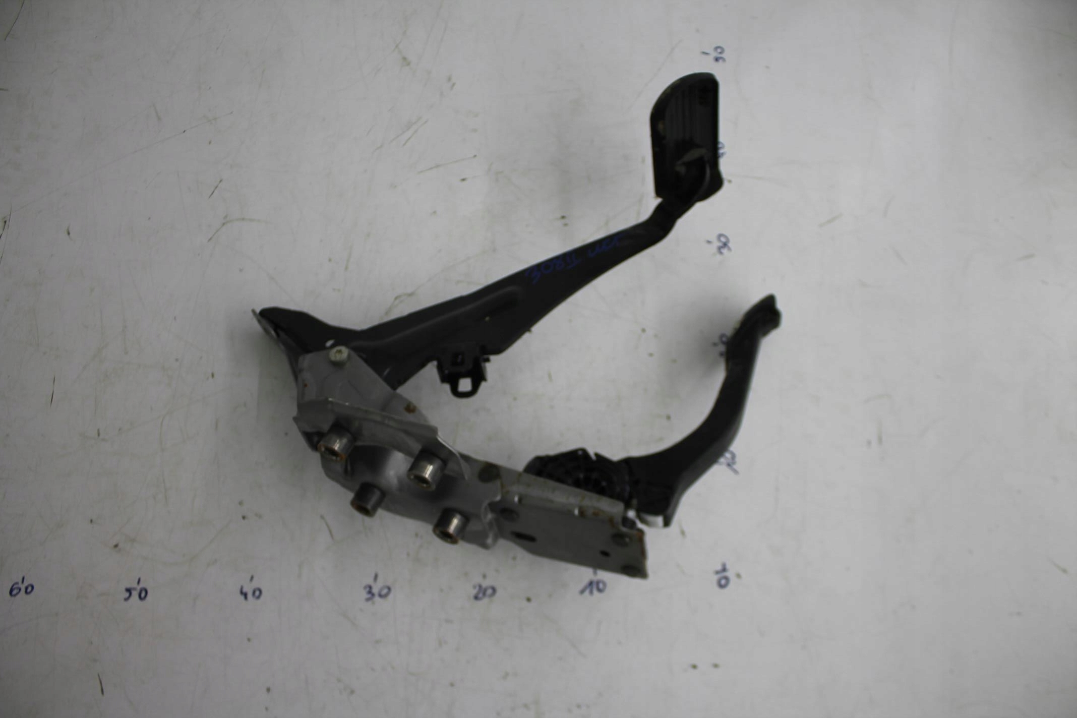 Педалі газ гальмо автомат PEUGEOT 308 II T9 LIFT
