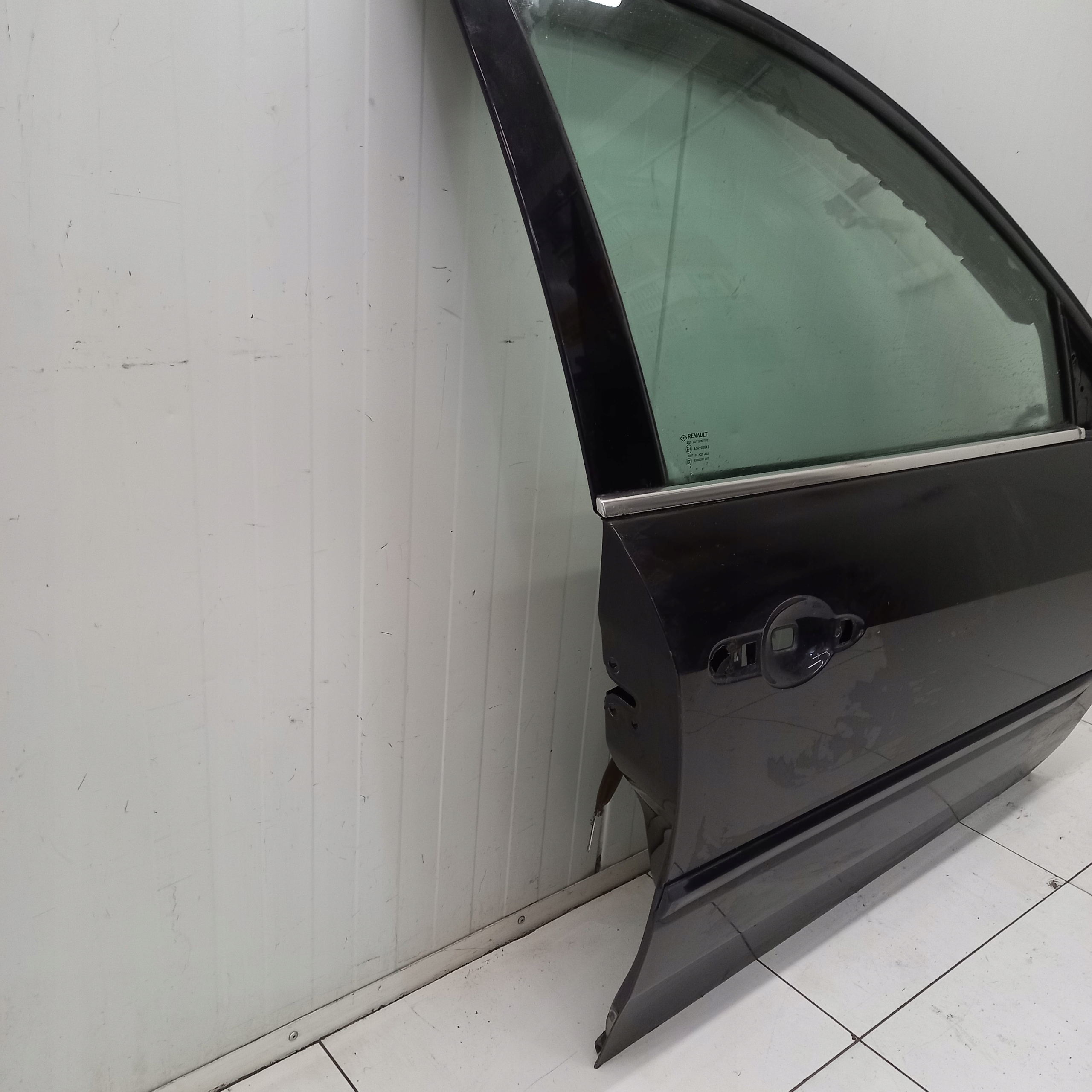 door right front RENAULT LAGUNA 3