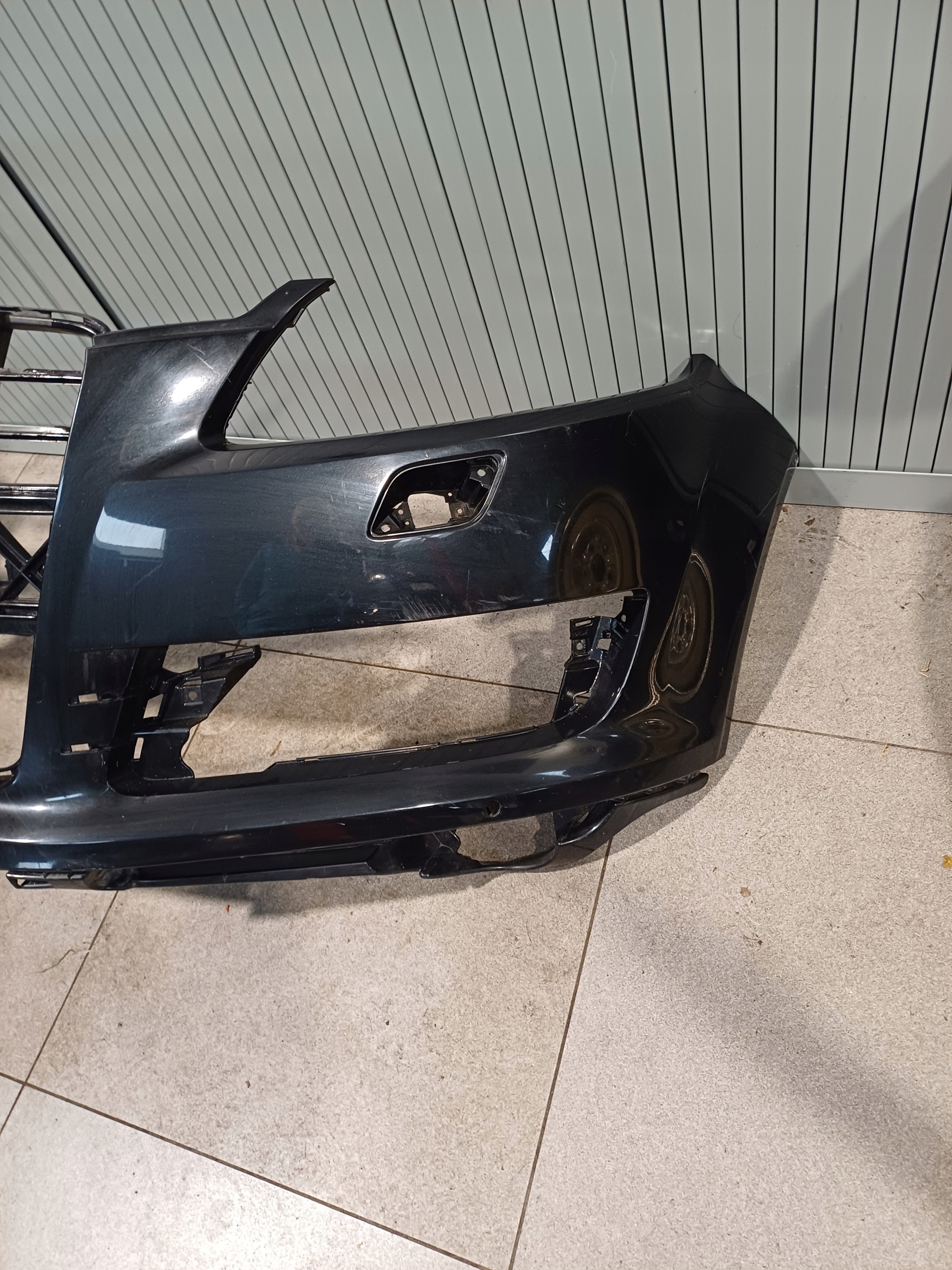 bumper front front AUDI Q7 4L0 4L0807437 4 X PDC