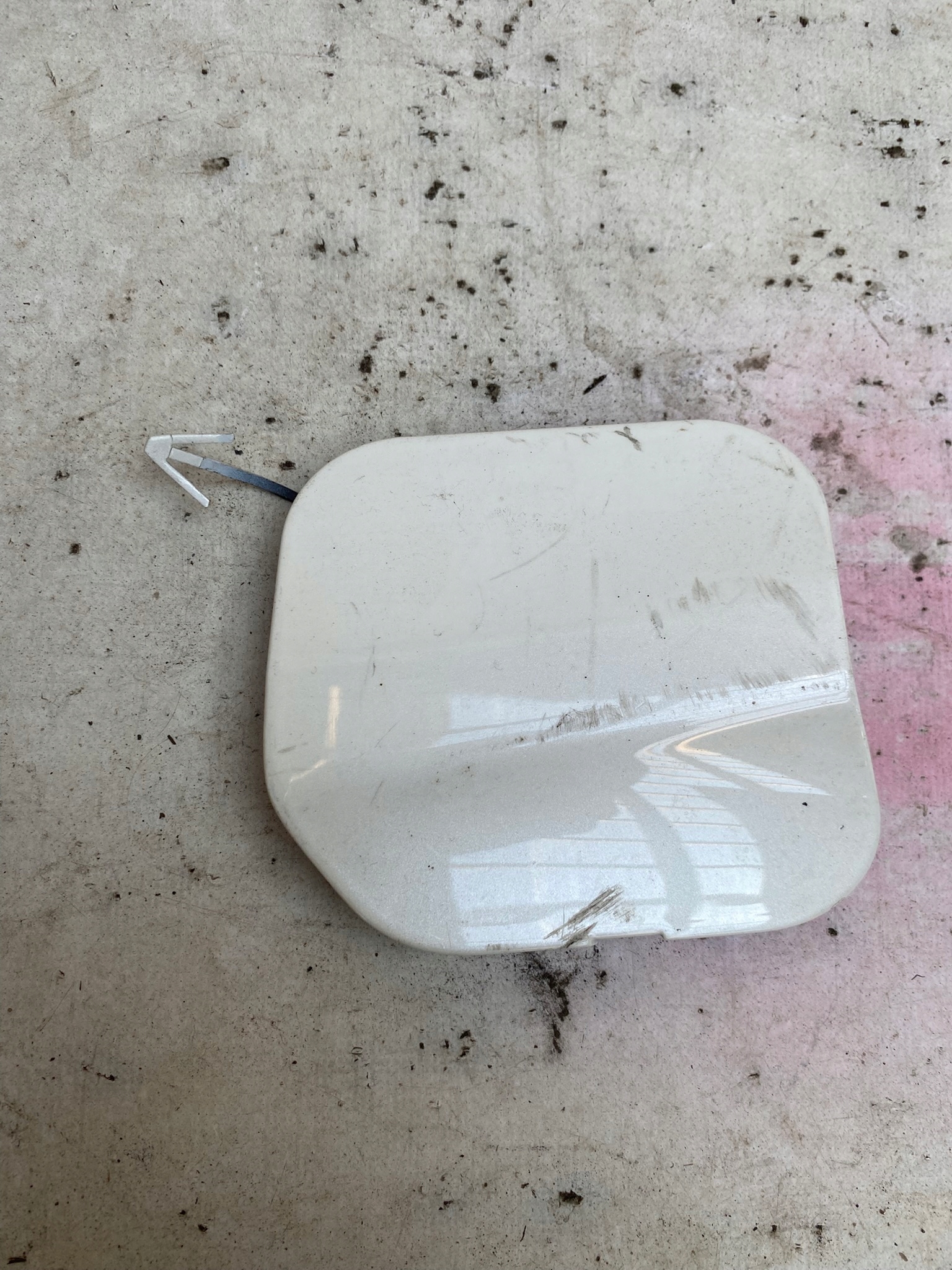 NISSAN X-TRAIL 14- towing hook cap front