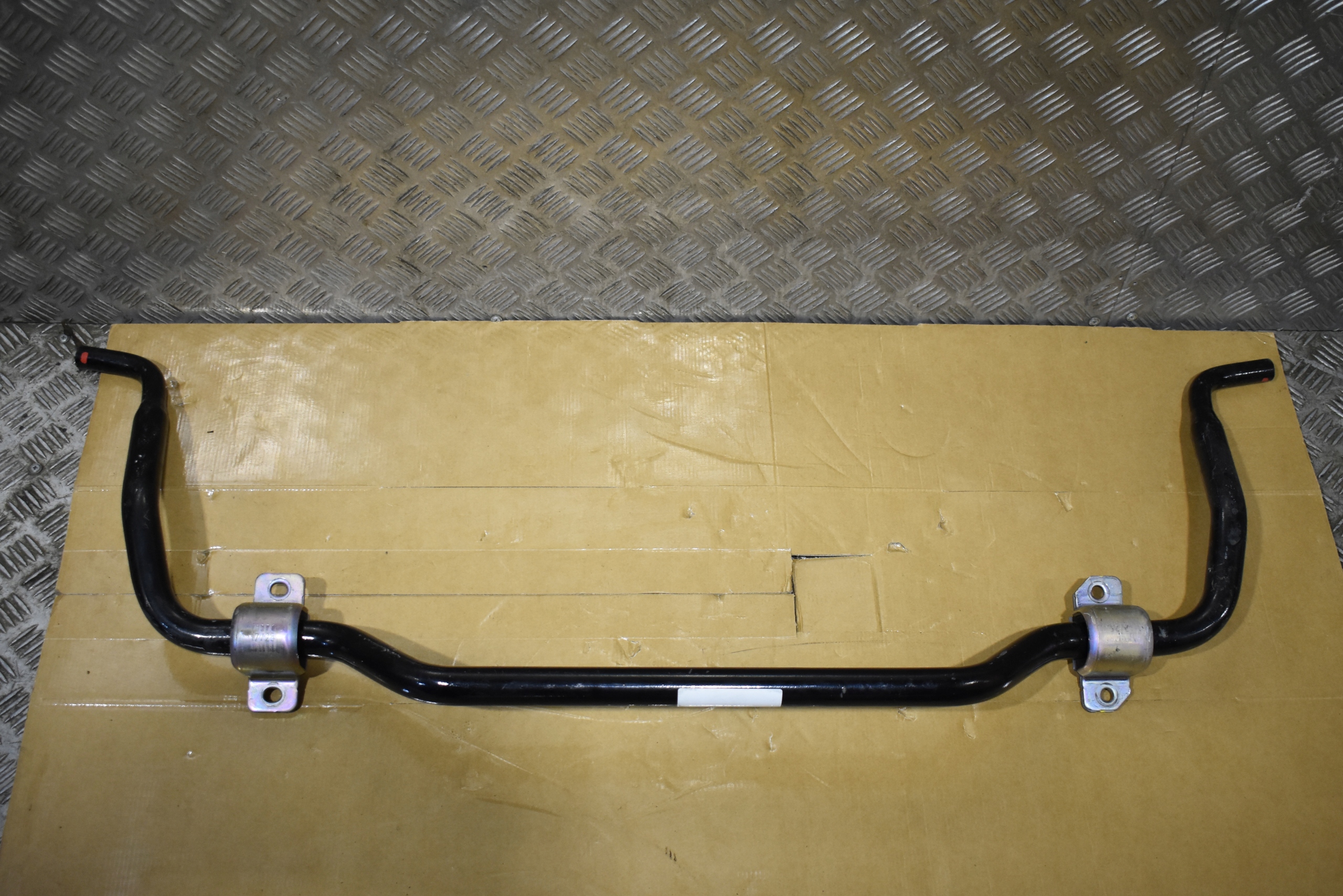 IDEALNY STABILIZATOR front front MERCEDES W214 W206 1