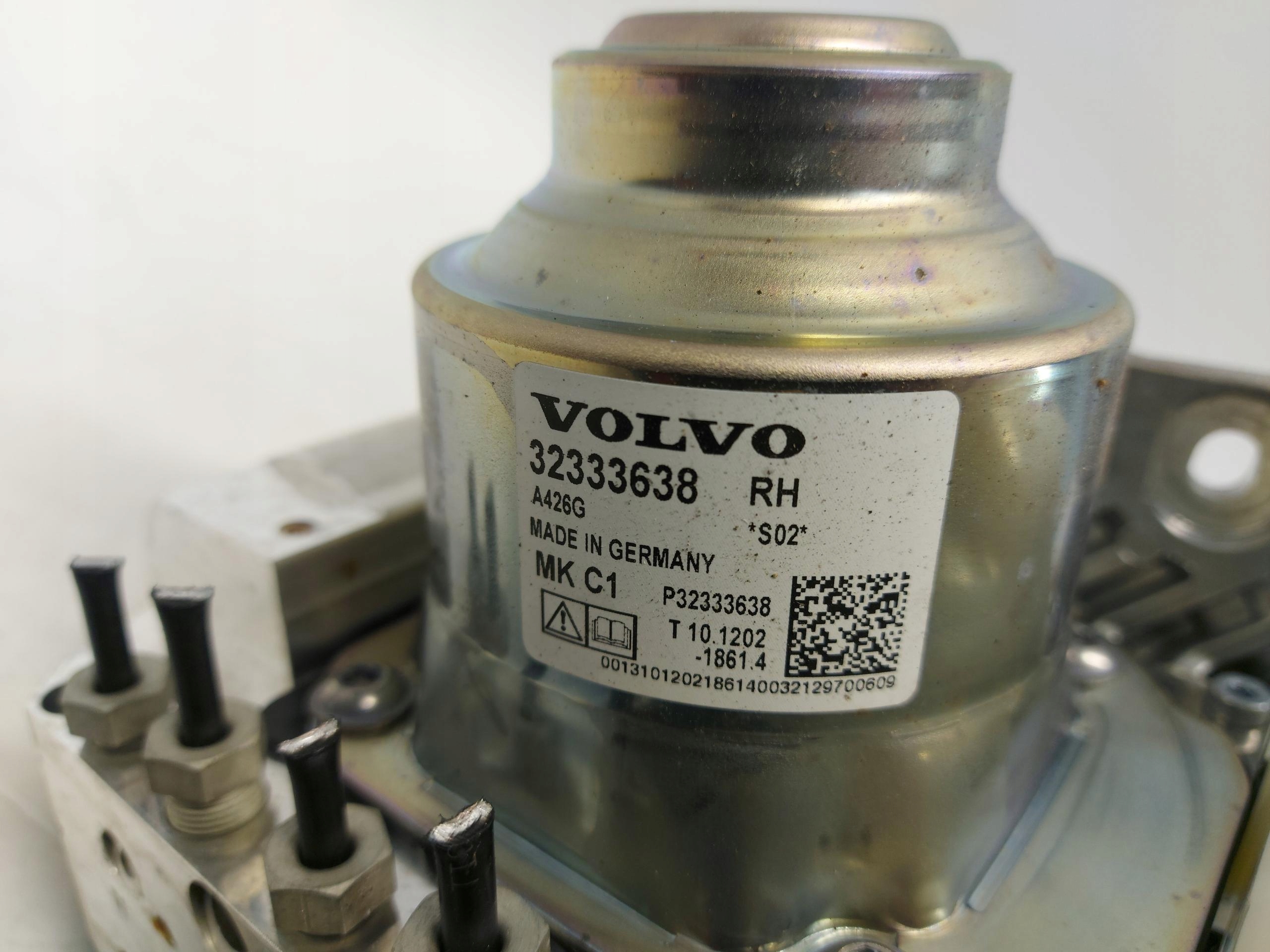 Volvo XC90 II LIFT Servofreno ABS 32333638