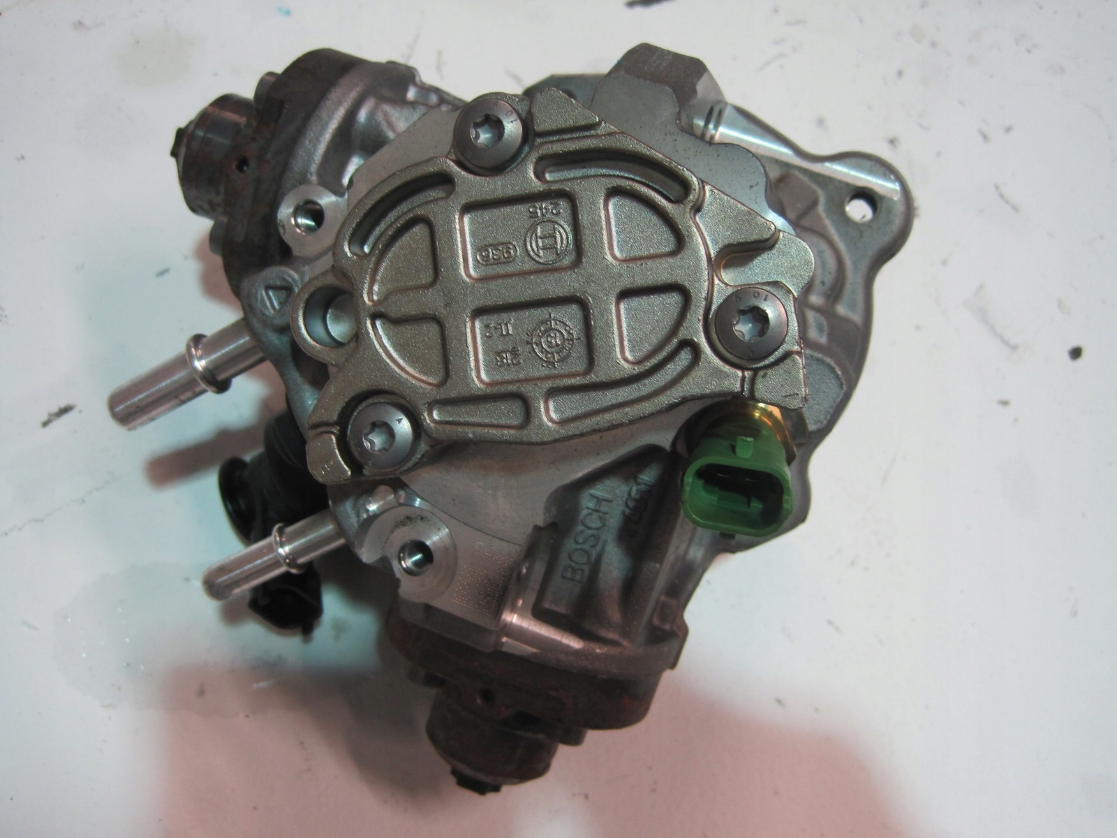 injection pump RANGE ROVER 3,0D 0445010821