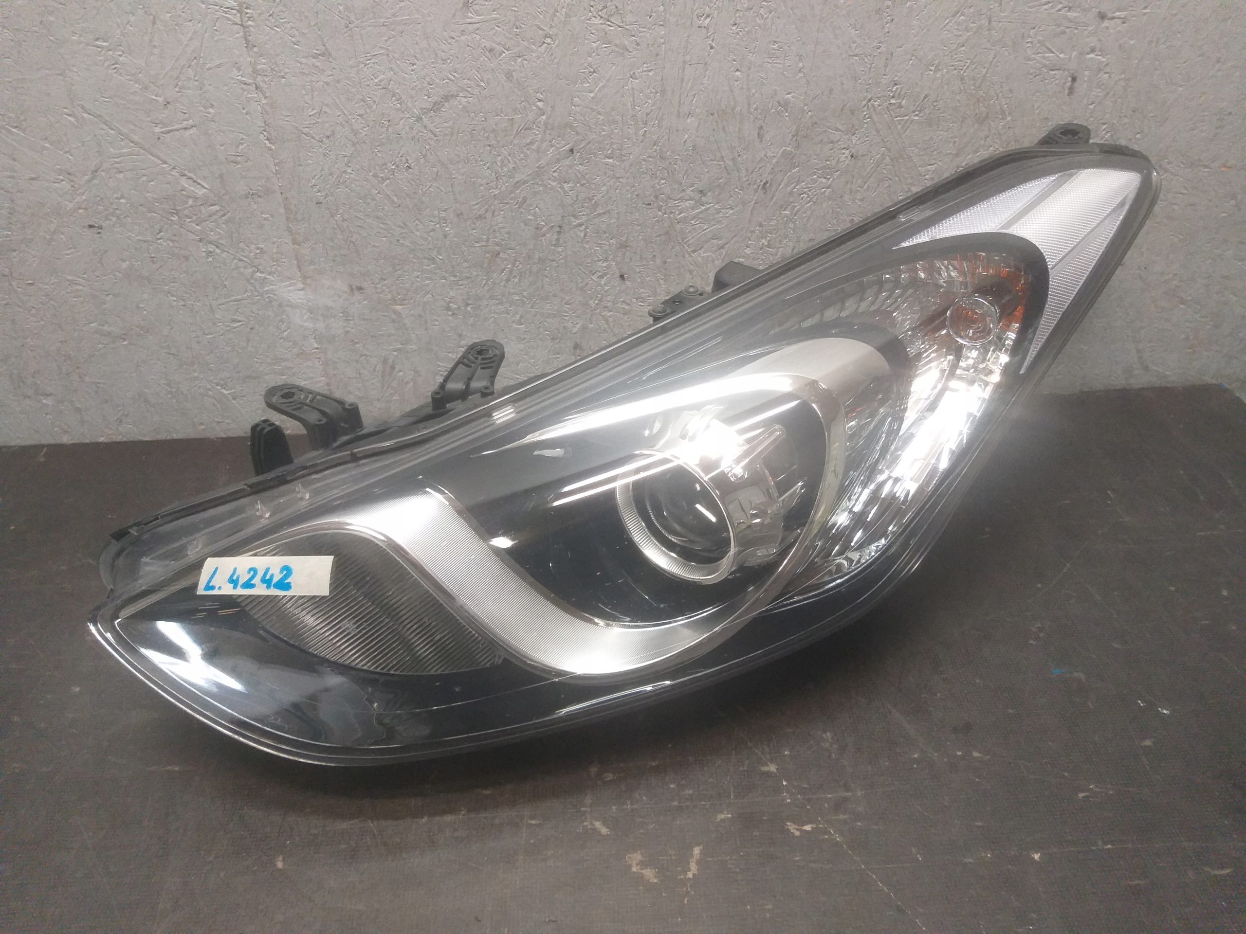 light front left HYUNDAI I30 II 2 13-17 lens 92101-A6020