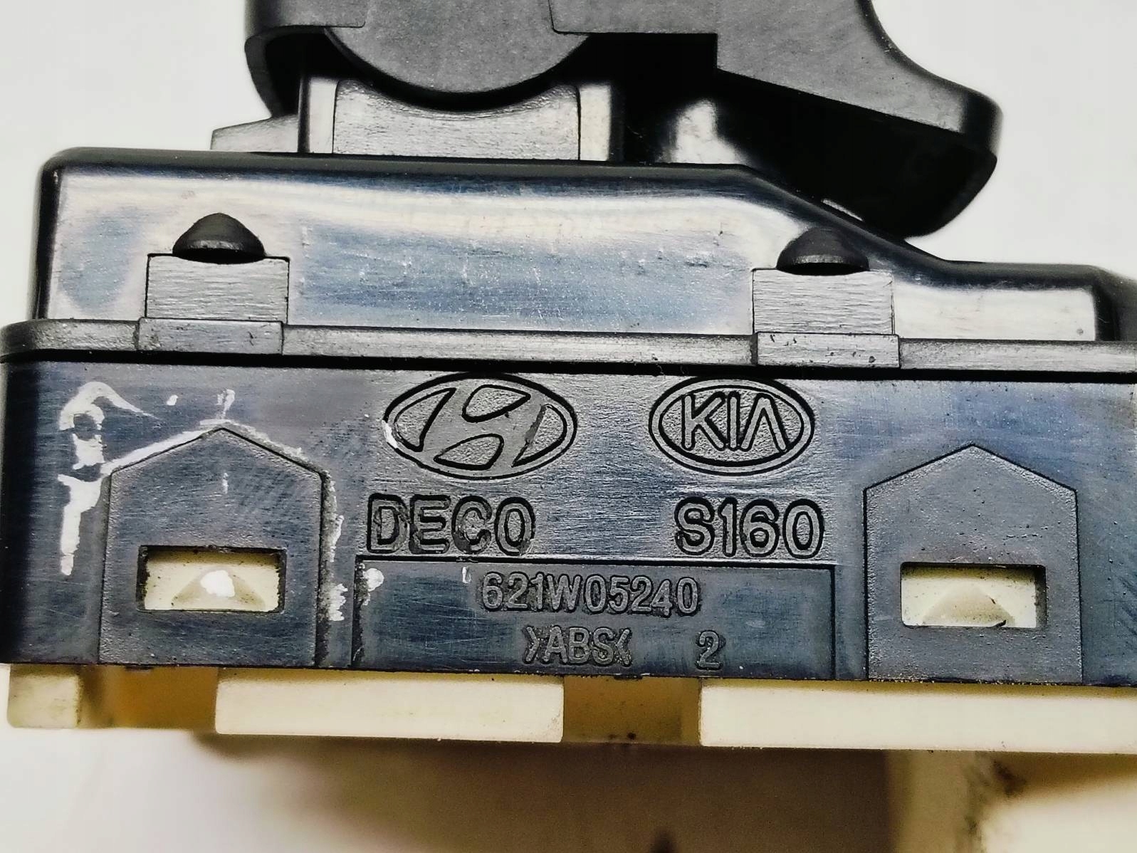 Panel window control switch KIA PICANTO 1.1 12V 621W05240 europa
