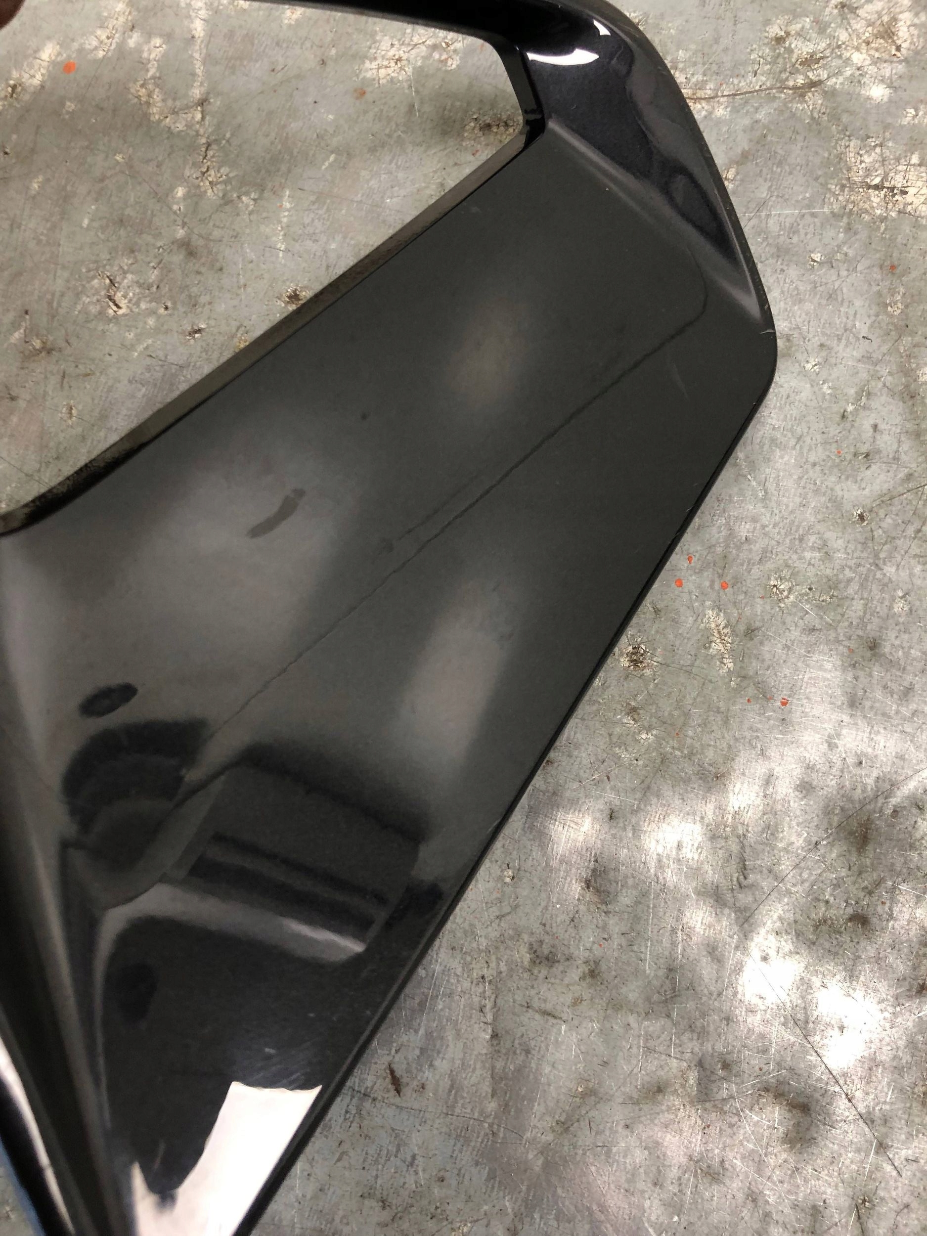 grid of a bumper right front AUDI A7 S-LINE 4K8807824