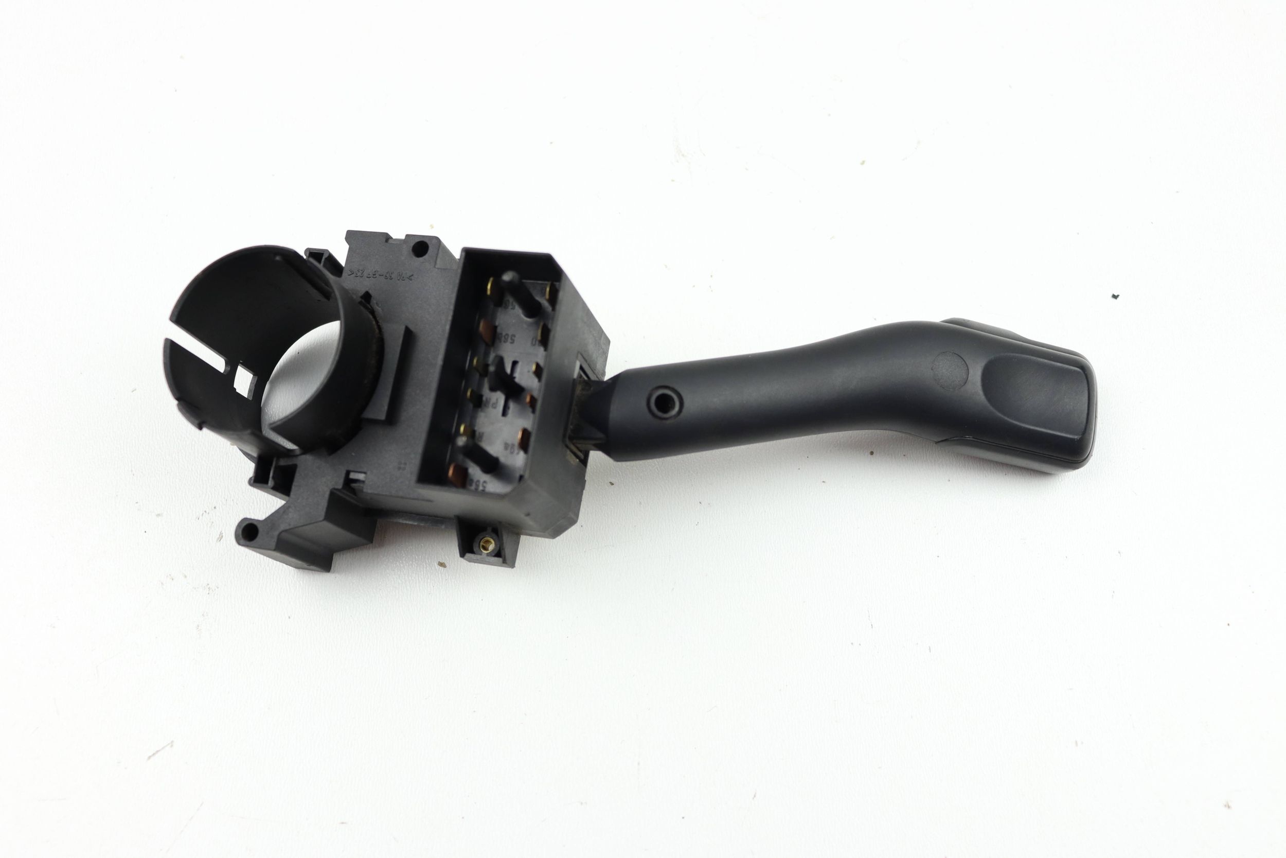 VW PASSAT B5 GOLF IV BORA Bouton Indicateurs de direction MANETKA 8L0953513G