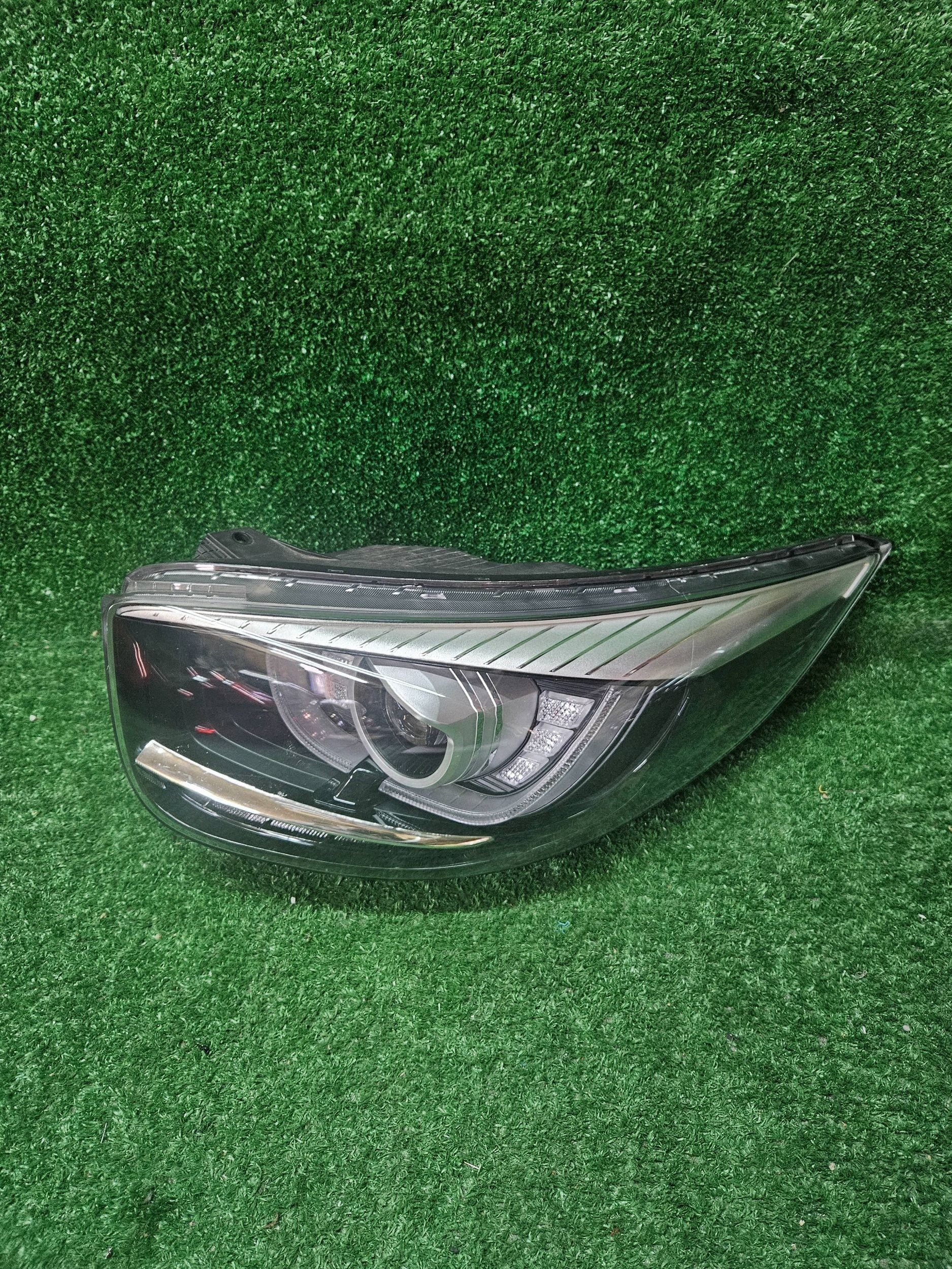 REFLEKTOR left front KIA PICANTO III 17- lens LED NR.R1739