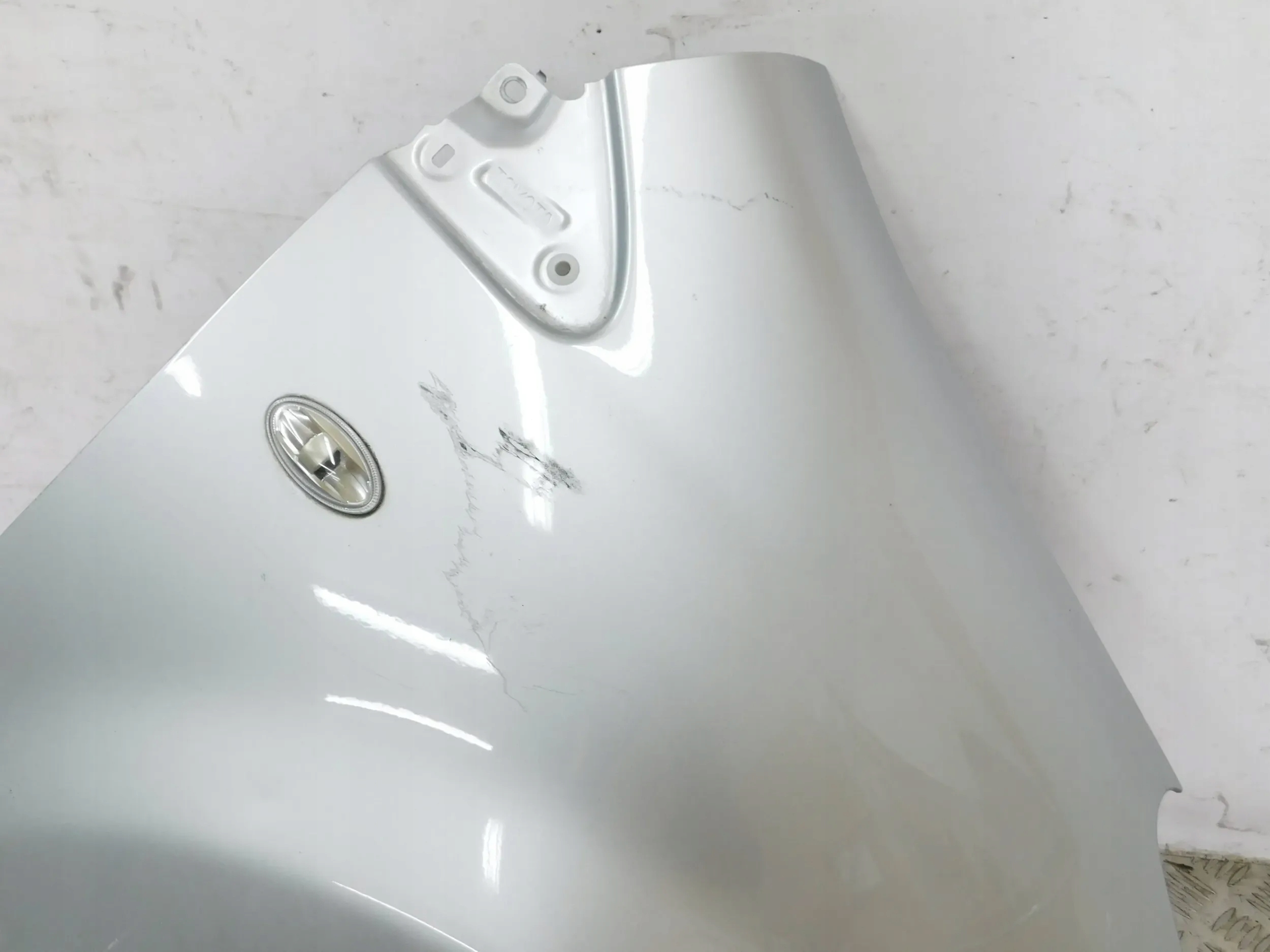 fender front front right TOYOTA AYGO