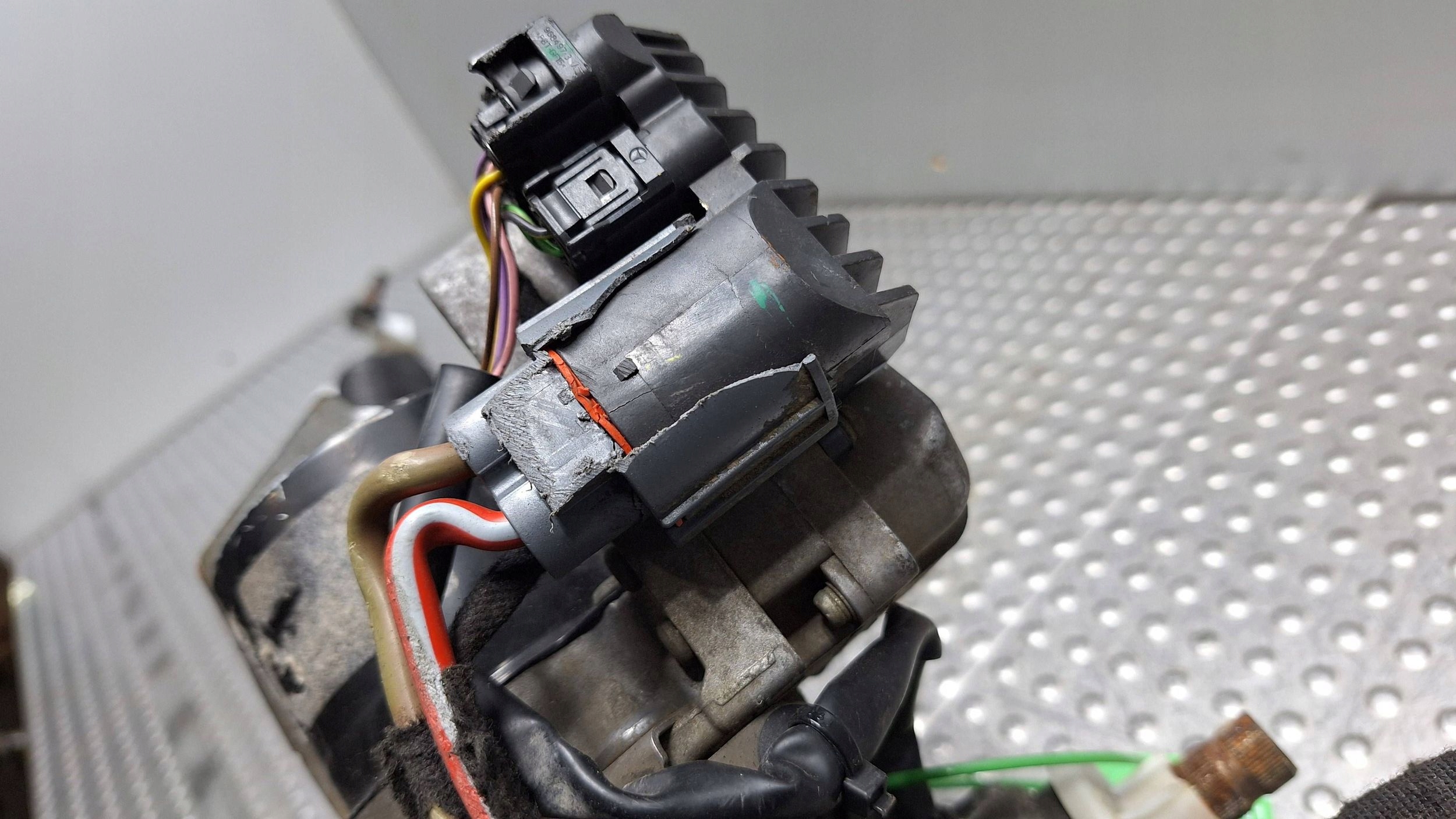 servo control A1694602100 MERCEDES A-KLASA W169 W245