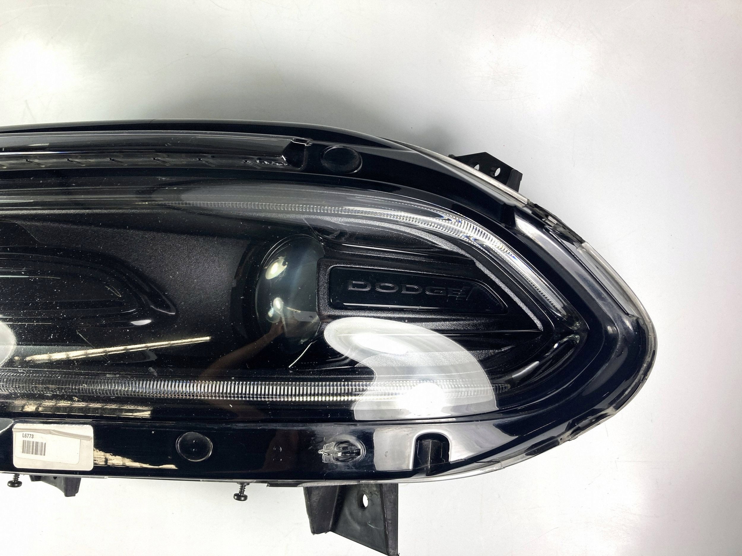 Dodge Charger 2019-21 reflektor Licht links vorne XENON