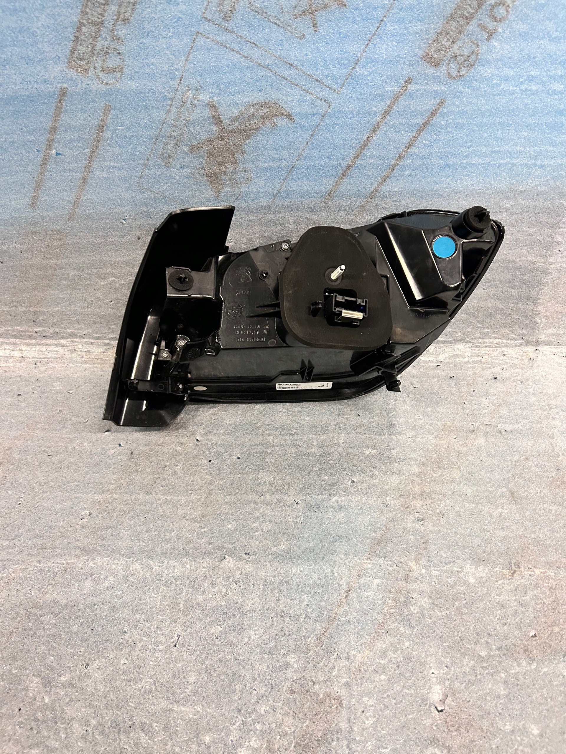light left rear left rear part PEUGEOT 208 II GT-LINE nr.0