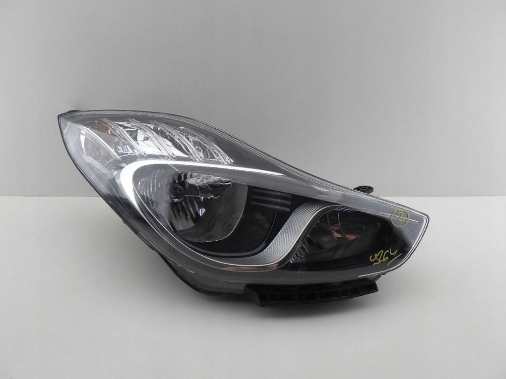 HYUNDAI IX20 ix 20 light right