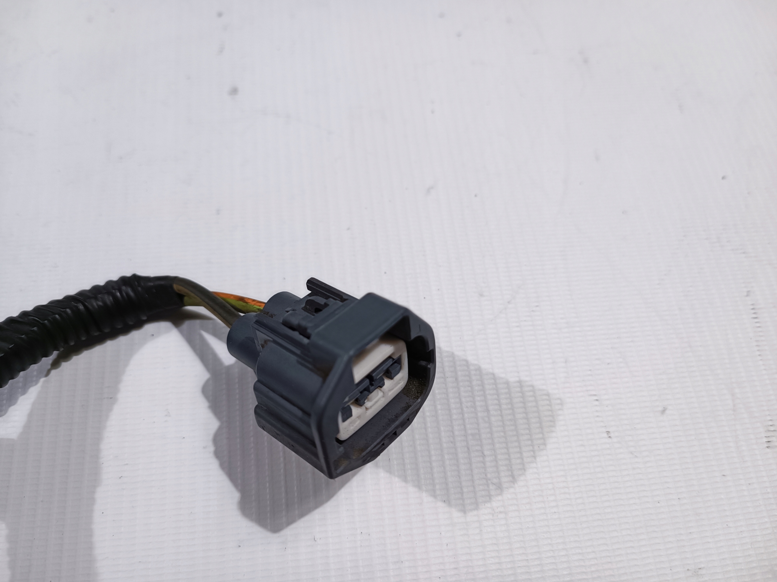 Spina VENTOLE radiatore Ford Explorer Flex