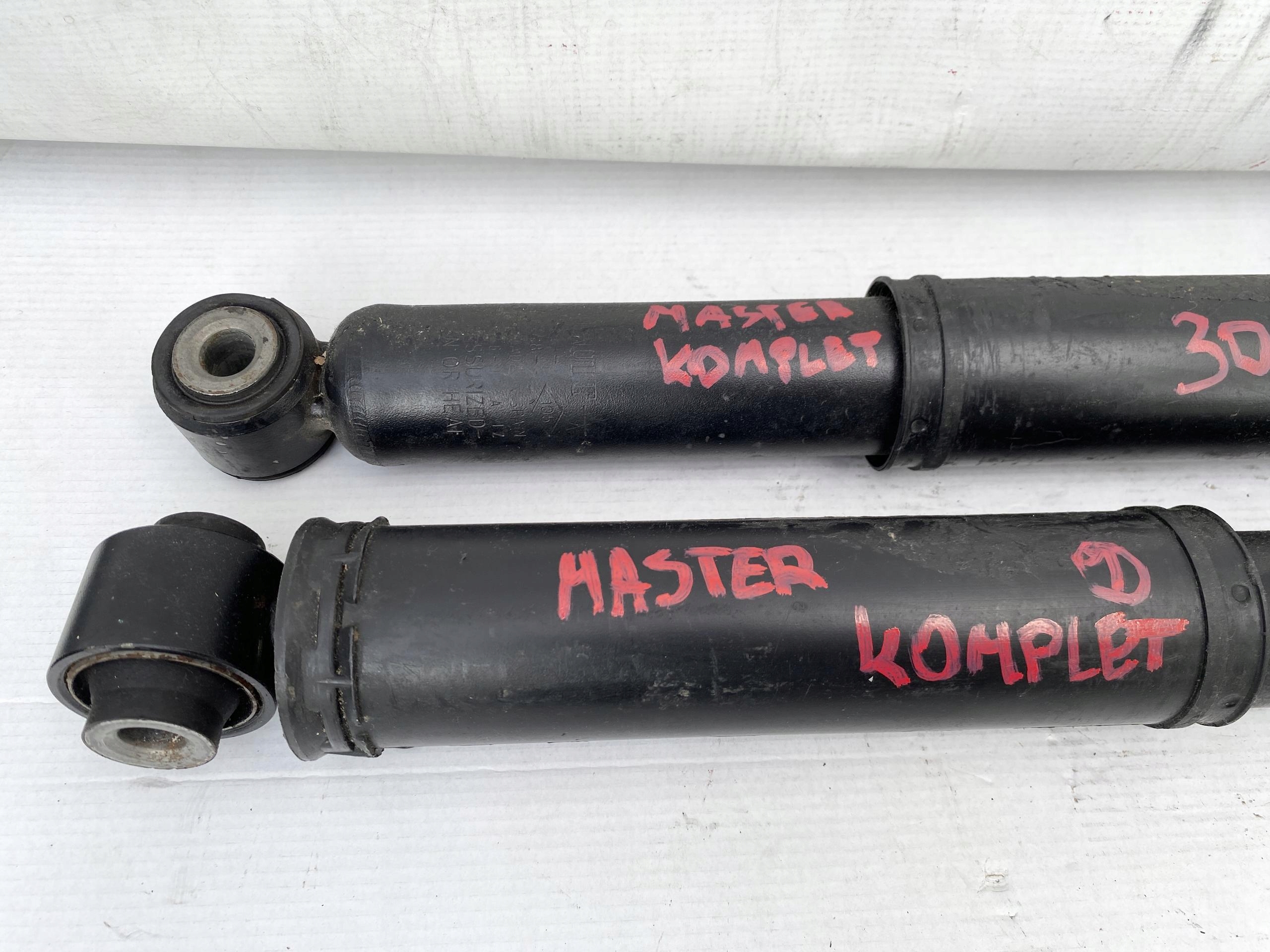 MASTER 3 and 4 MOVANO 2010 - shock absorbers rear part rear. ORYGINALNE KOMPLET 2 SZTK