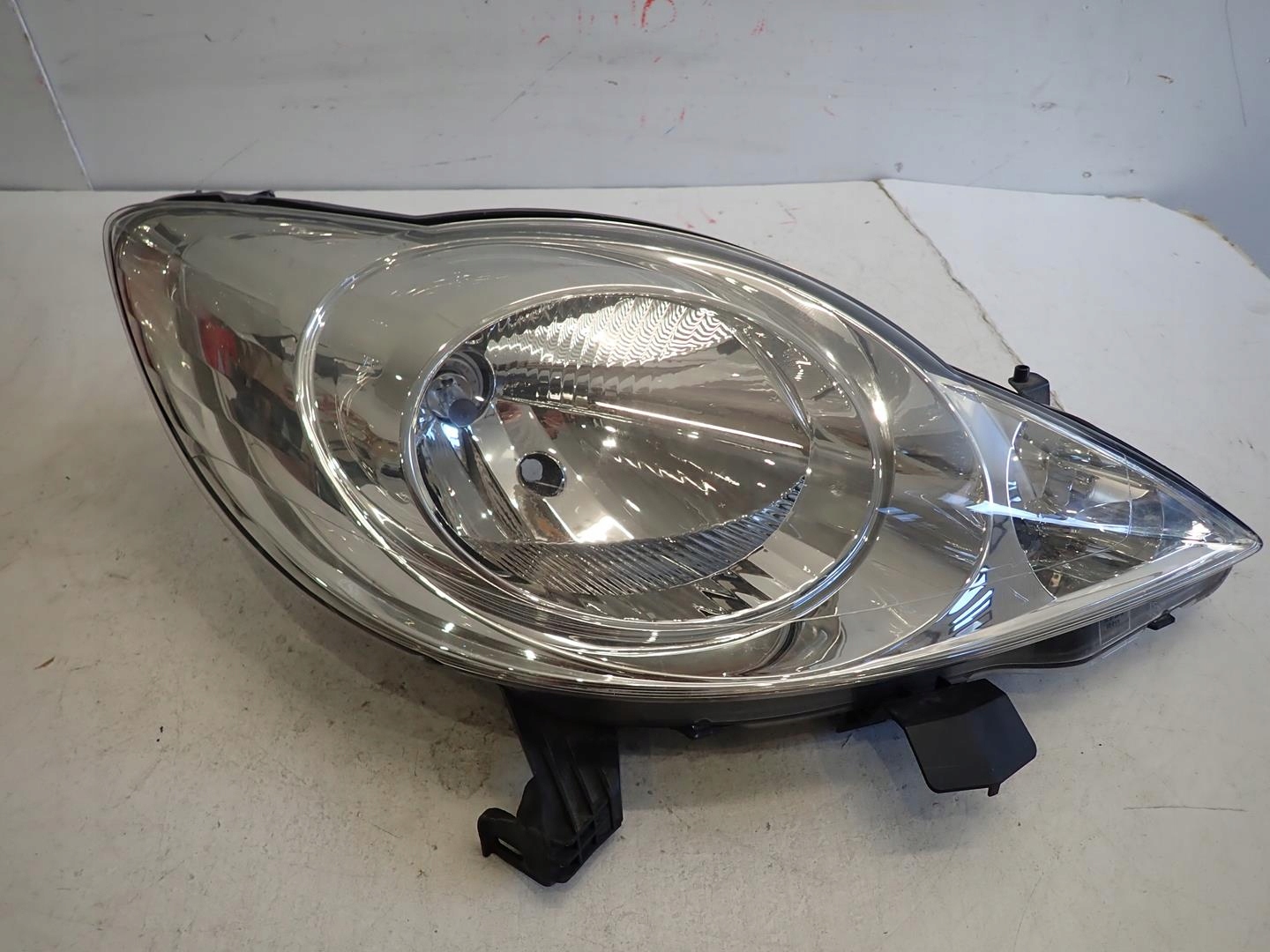 light front front right PEUGEOT 107 2005-2012 89554123