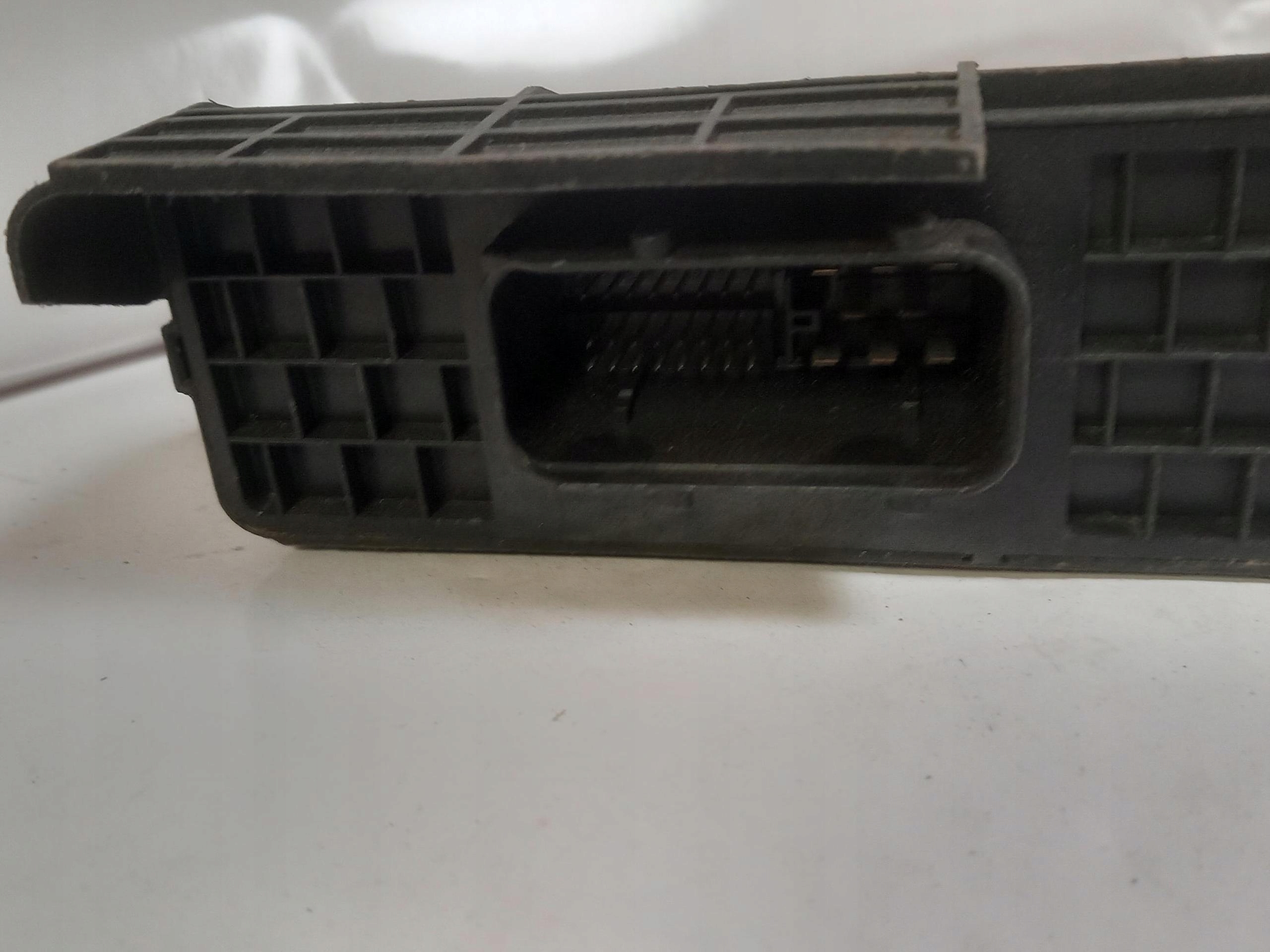 control unit voltage module AUDI A8 D3 4E0907280A 03-10