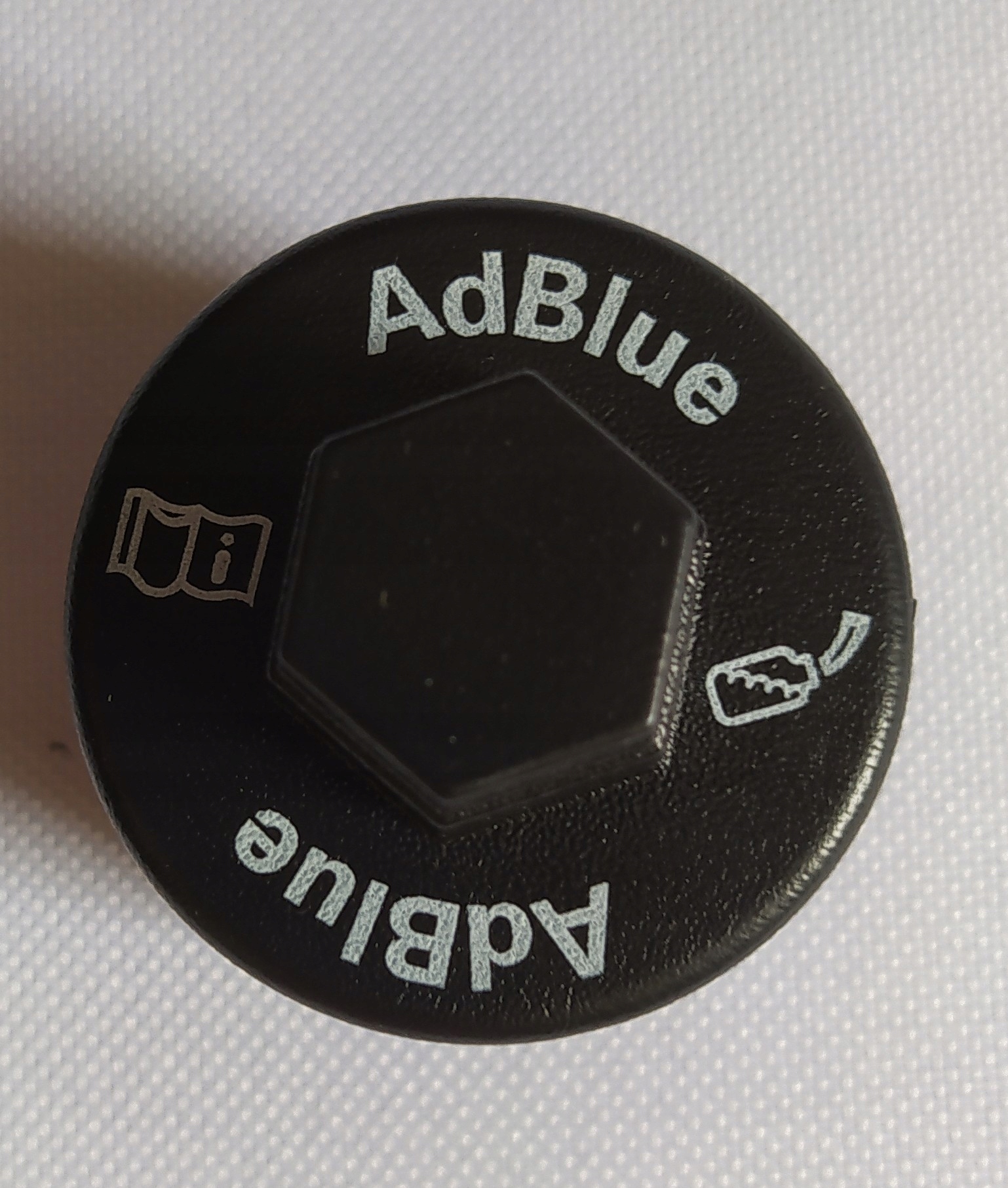 Слепая крышка заливной горловины AdBlue AUDI A4 A5 Q5