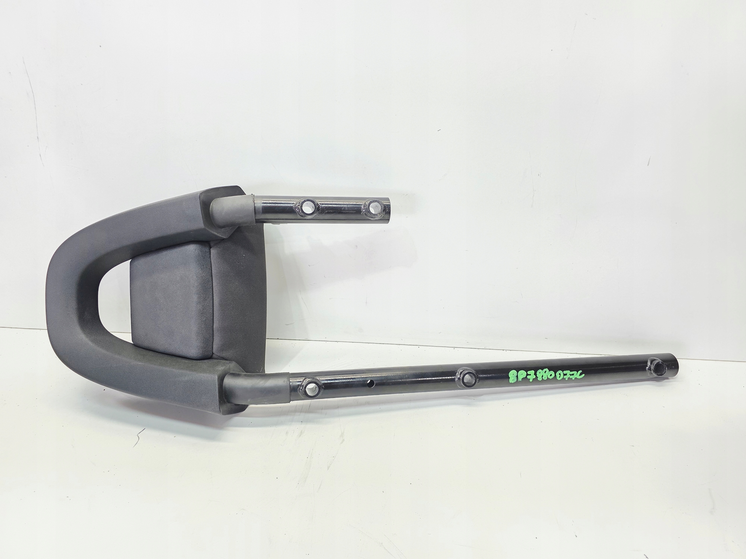 rest seat left rear part AUDI A3 8P CABRIO 8P7880077C