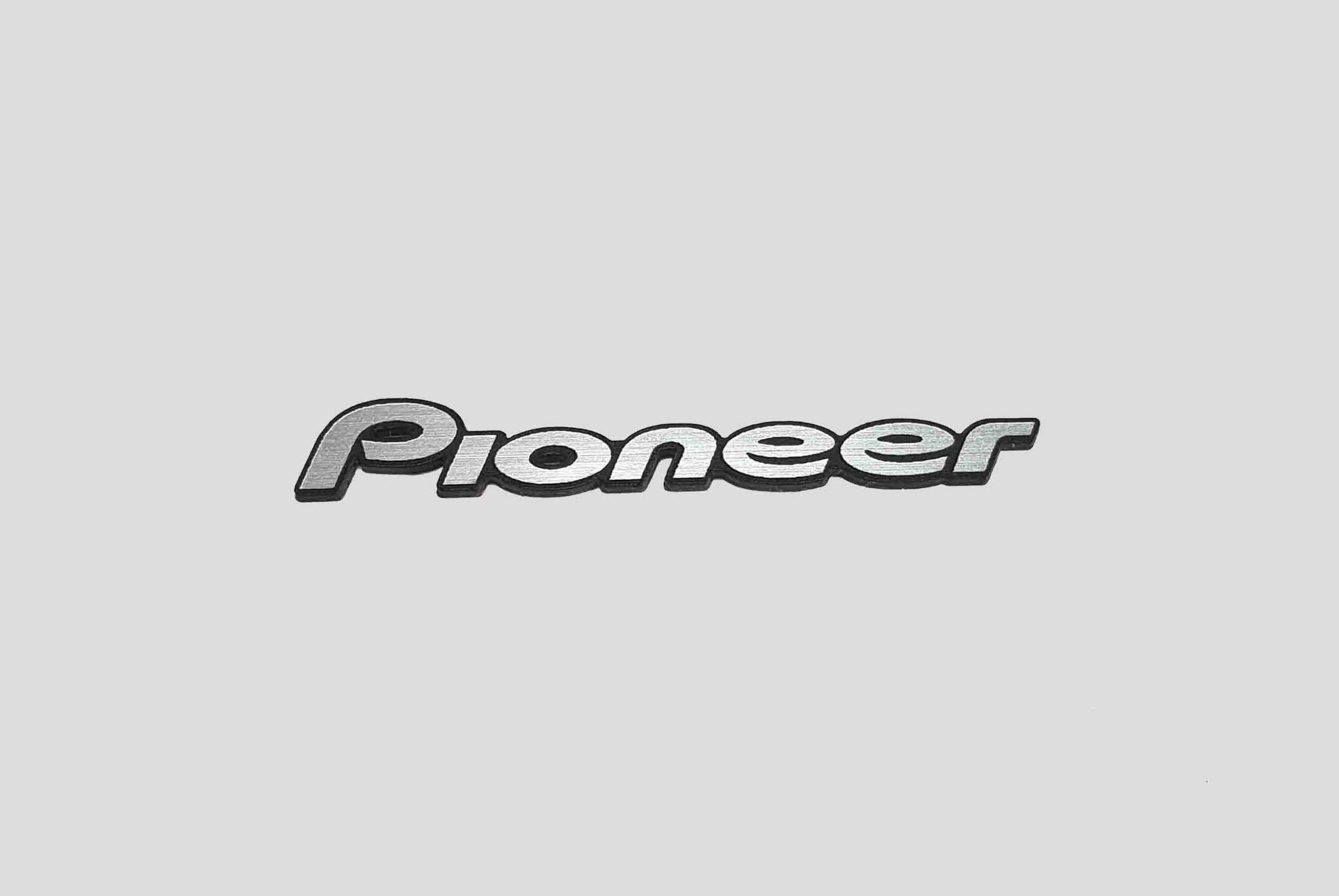 

Pioneer naklejka emblemat 50 x 7 mm * Srebrna
