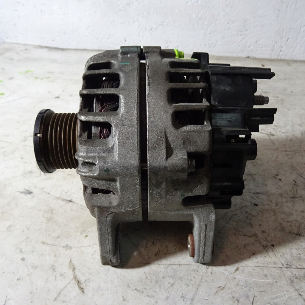 RENAULT MEGANE IV 1.2TCE ALTERNATOR 2613543A