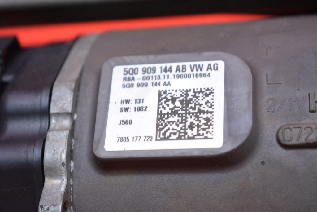 servo control EU 5Q1423051BD SKODA OCTAVIA 3 III 2.0 TDI 150 KM