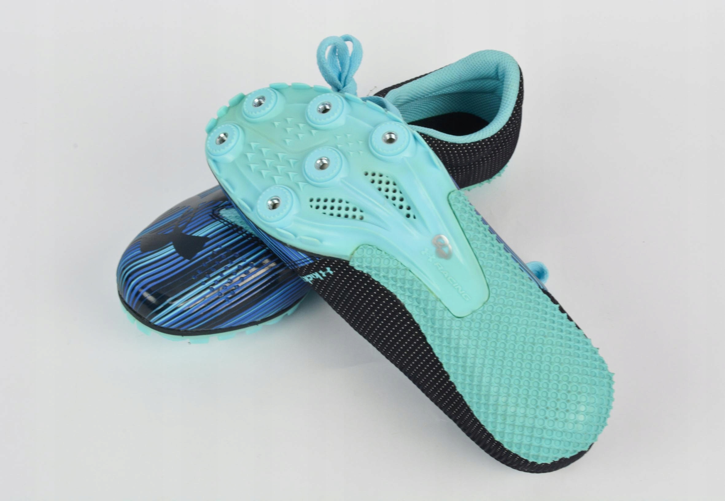 Kolce do biegania UNDER ARMOUR Racing roz 38,5(24,5cm) EAN (GTIN) 45010935